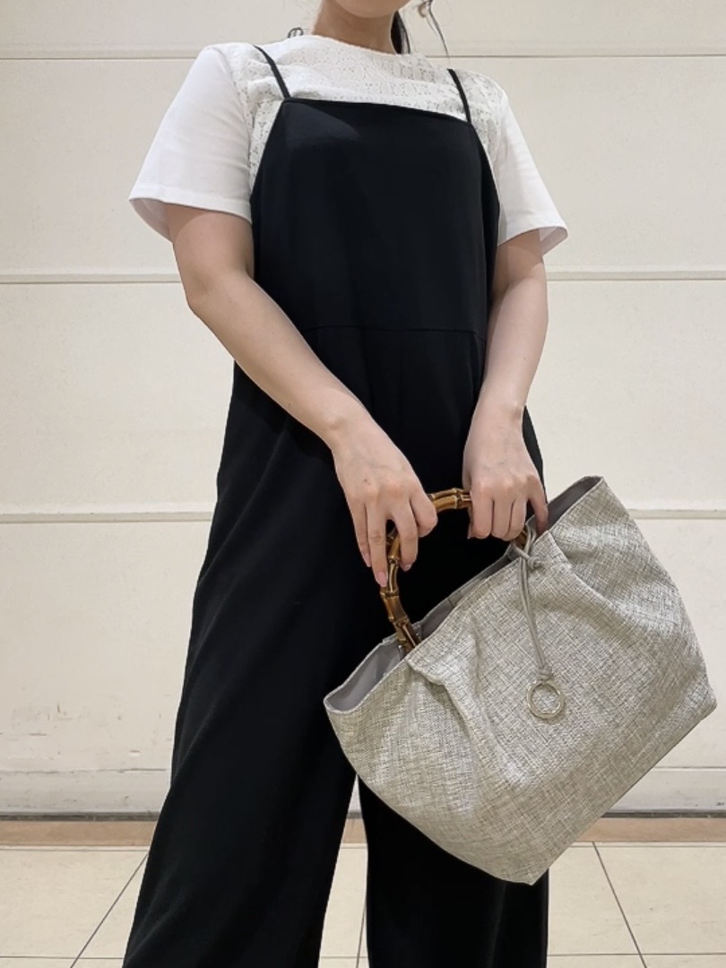 watanabeさんの「UNTITLED｜【洗える】レイヤード風レースコンビTシャツ」を使ったコーディネート