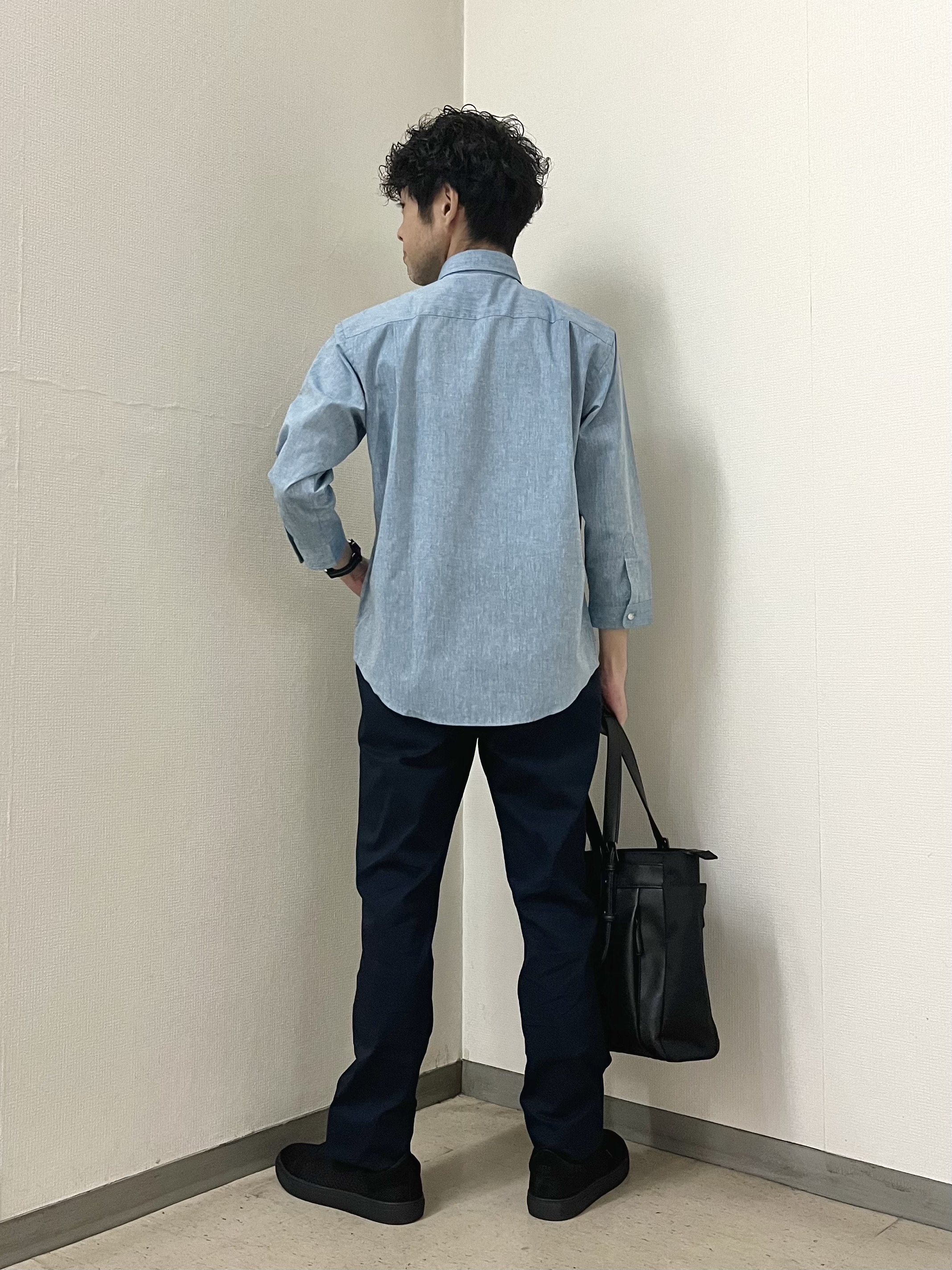 URAさんの「TAKEO KIKUCHI｜【接触冷感】ハイブリッド リネン 七分袖シャツ」を使ったコーディネート