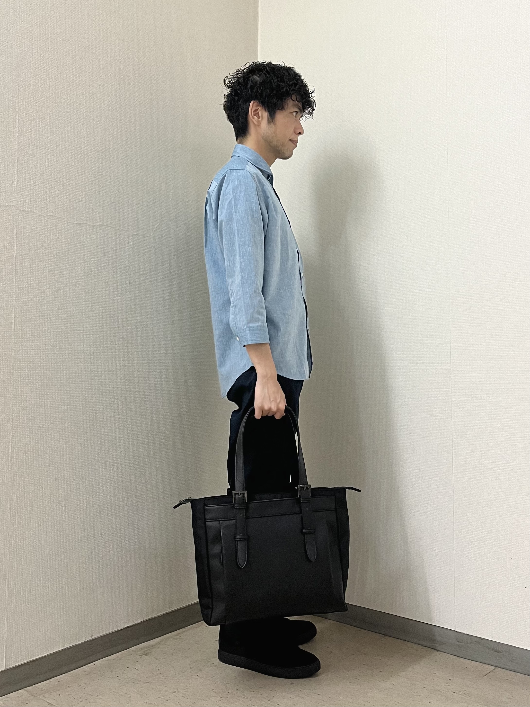 URAさんの「TAKEO KIKUCHI｜【接触冷感】ハイブリッド リネン 七分袖シャツ」を使ったコーディネート