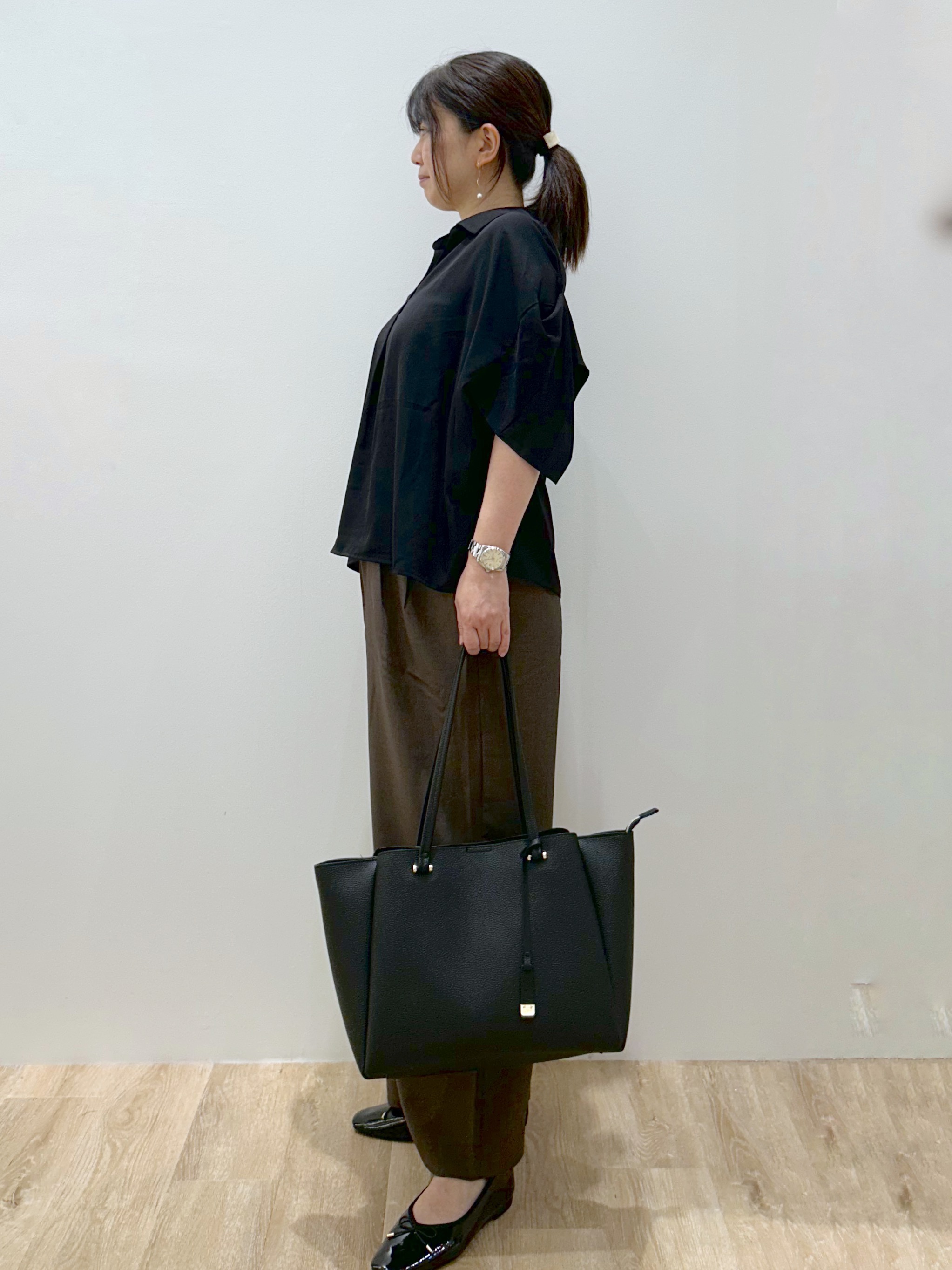 hiroさんの「OPAQUE.CLIP｜【UV／接触冷感／吸水速乾／】タックスリーブスキッパーブラウス《洗濯機OK》」を使ったコーディネート