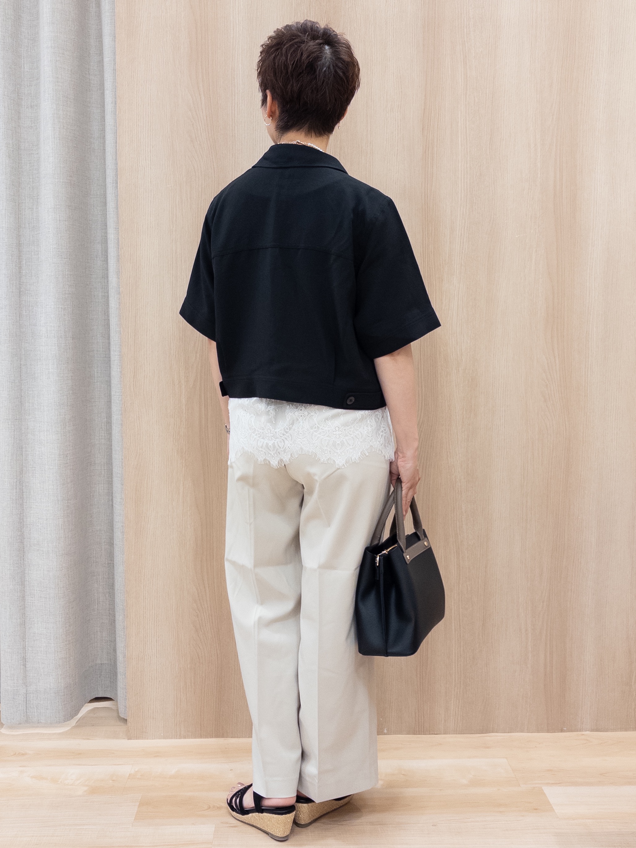 シュウコさんの「grove｜再入荷！【貴島明日香さん着用】裾レイヤードタンクトップ」を使ったコーディネート