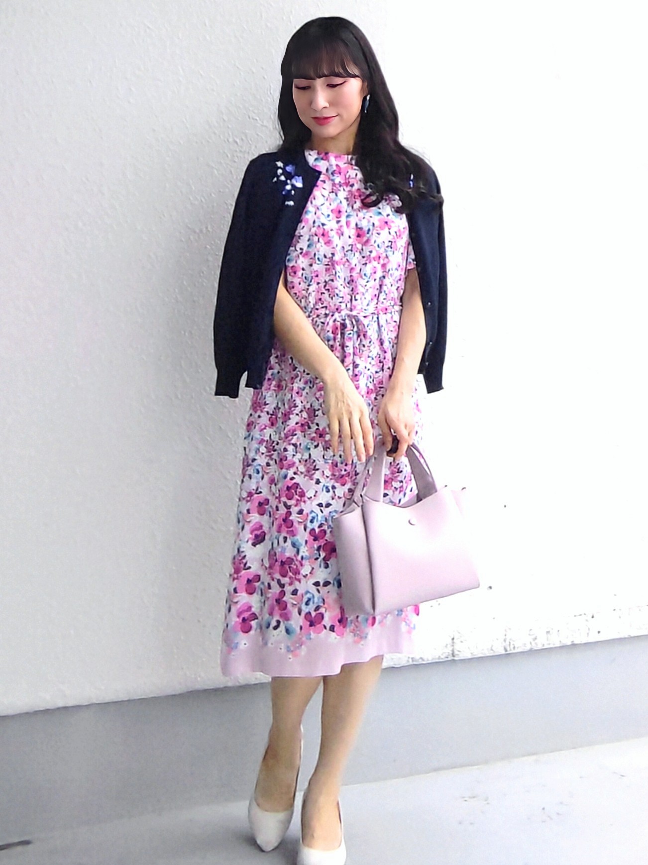 keinaさんの「SunaUna｜小花柄ワンピース」を使ったコーディネート