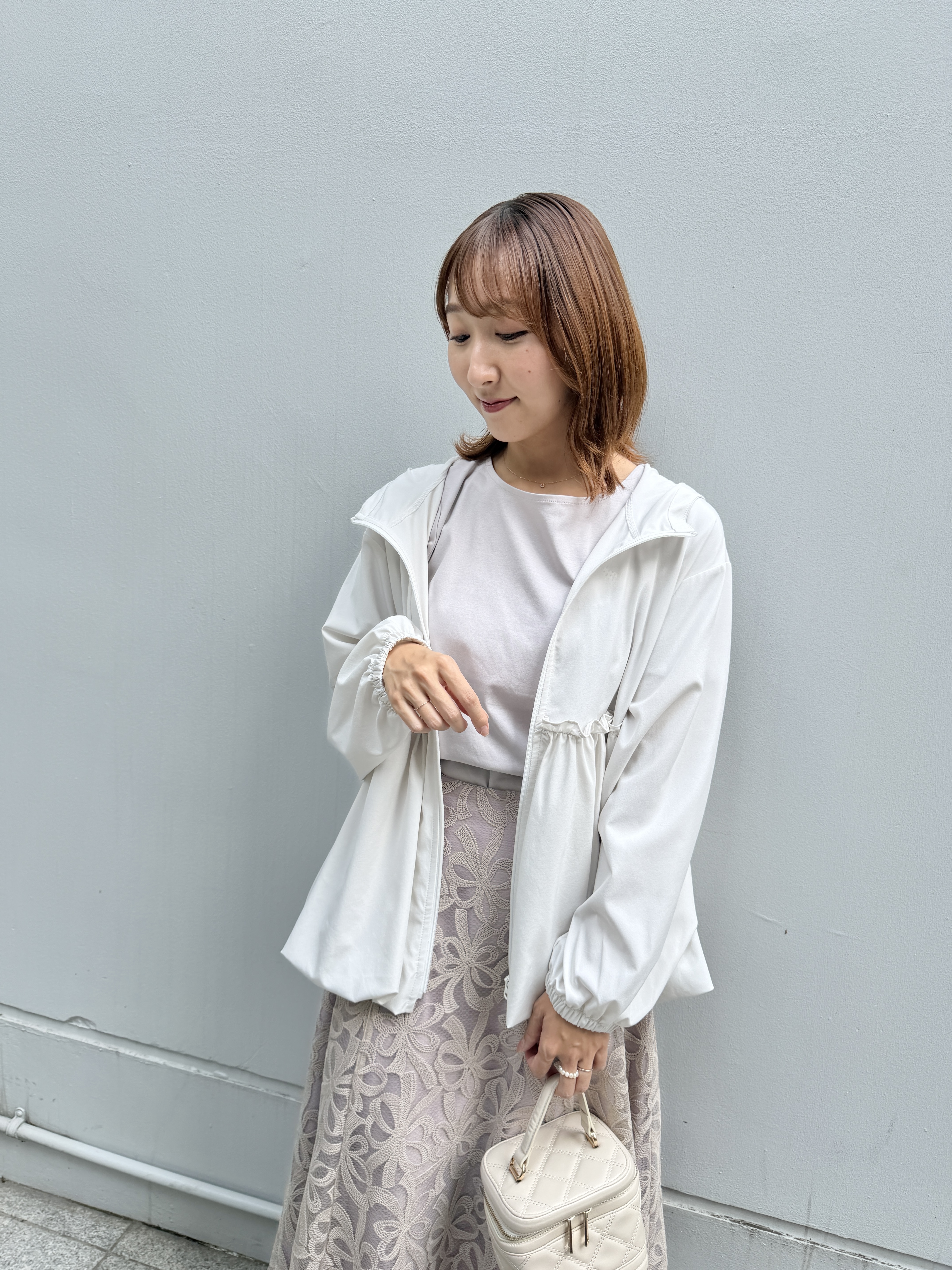 みぃさんの「Couture brooch｜【UVカット・吸水速乾・撥水加工】フリル ラッシュガード」を使ったコーディネート