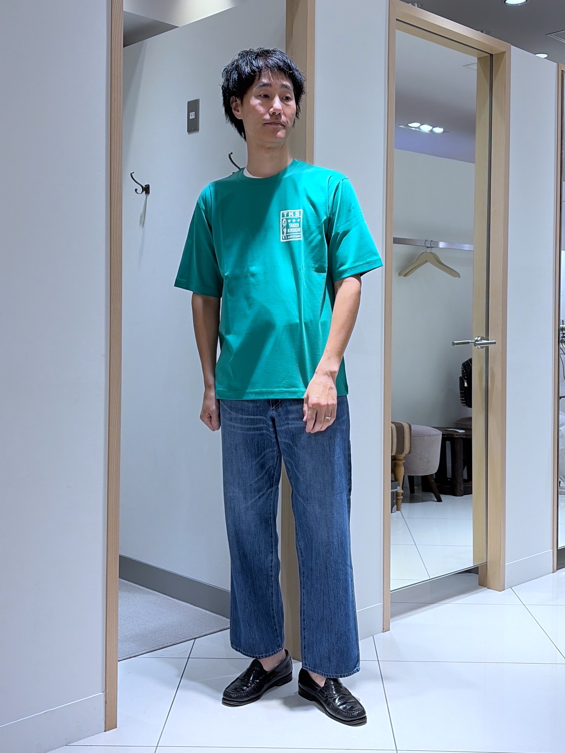 mutoさんの「TAKEO KIKUCHI｜【BOWLER HAT LABEL】アイスクリアコットン ラッキーセブン 半袖Tシャツ」を使ったコーディネート