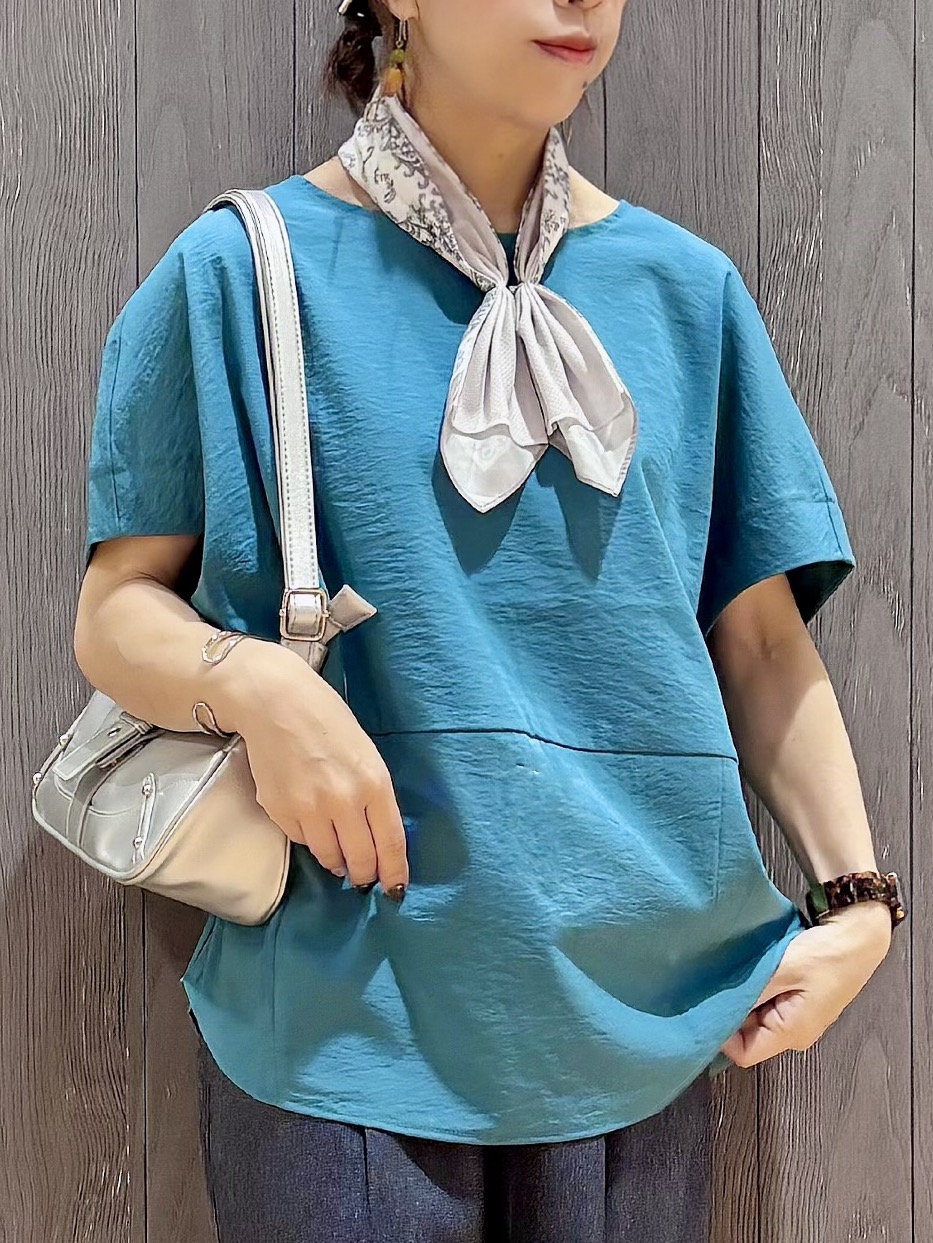 meiさんの「SHOO･LA･RUE｜【洗濯機可/セットアップ可】軽凛(かろりん) シンプル上品 切替コクーントップス」を使ったコーディネート