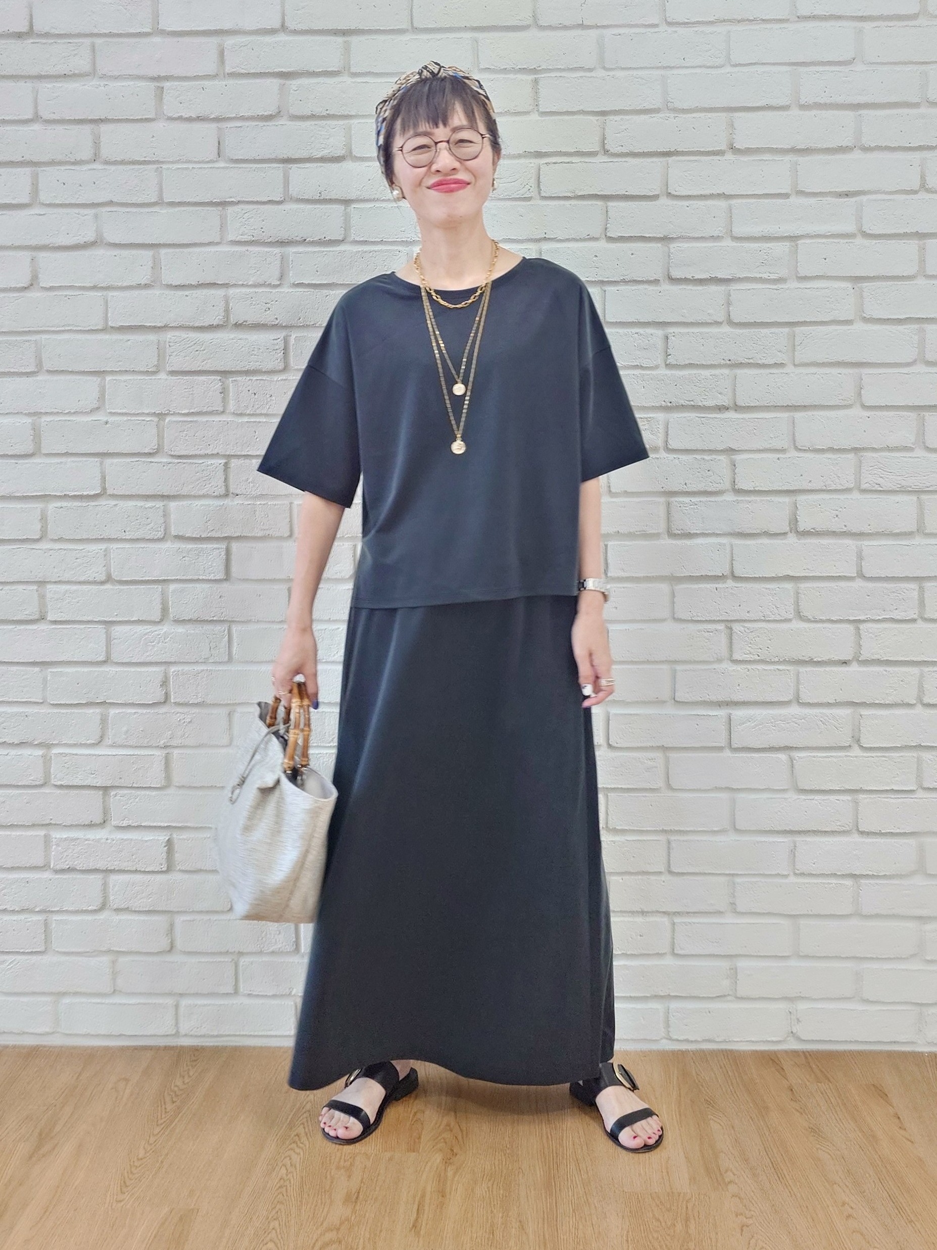 MUTSUKOさんの「UNTITLED｜【きれいめTシャツ/セットアップ可】ヴィンテージライクプルオーバー」を使ったコーディネート
