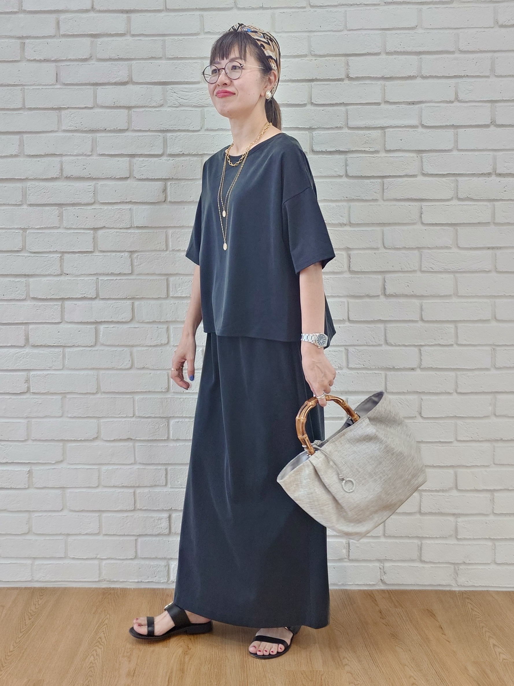 MUTSUKOさんの「UNTITLED｜【きれいめTシャツ/セットアップ可】ヴィンテージライクプルオーバー」を使ったコーディネート