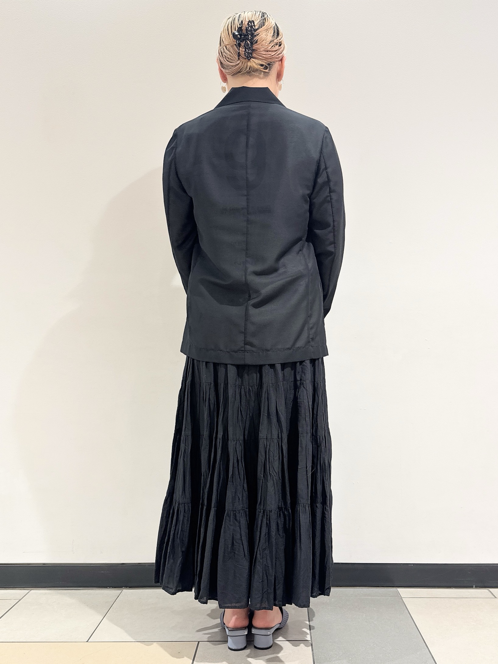 なかもとあきさんの「DRESSTERIOR｜【セットアップ可/吸水速乾/ウォッシャブル】リネンブレンドオックスダブルジャケット」を使ったコーディネート