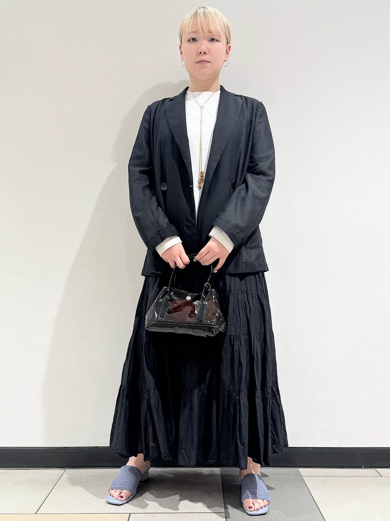 なかもとあきさんの「DRESSTERIOR｜【セットアップ可/吸水速乾/ウォッシャブル】リネンブレンドオックスダブルジャケット」を使ったコーディネート