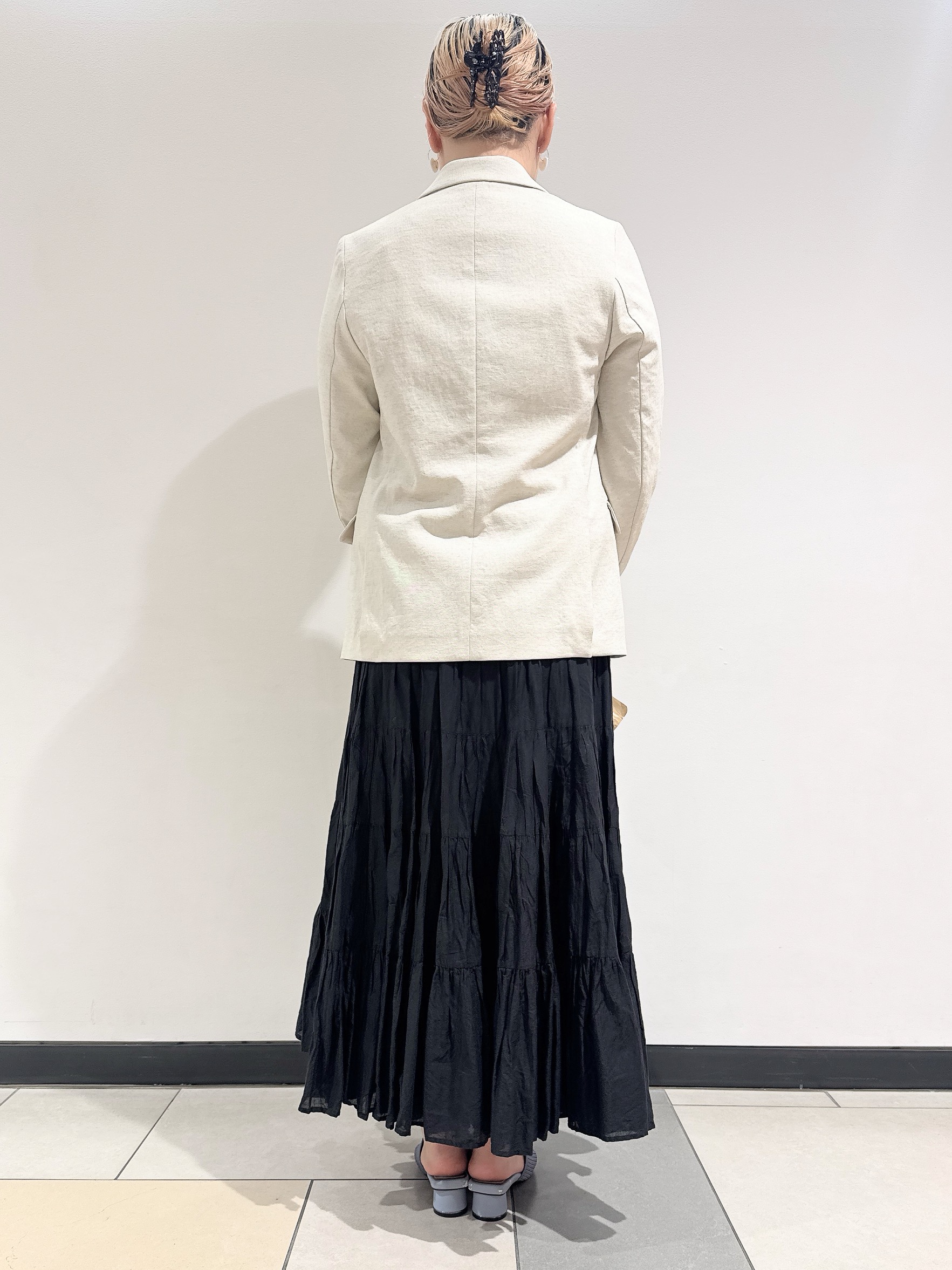 なかもとあきさんの「DRESSTERIOR｜【セットアップ可/吸水速乾/ウォッシャブル】リネンブレンドオックスダブルジャケット」を使ったコーディネート