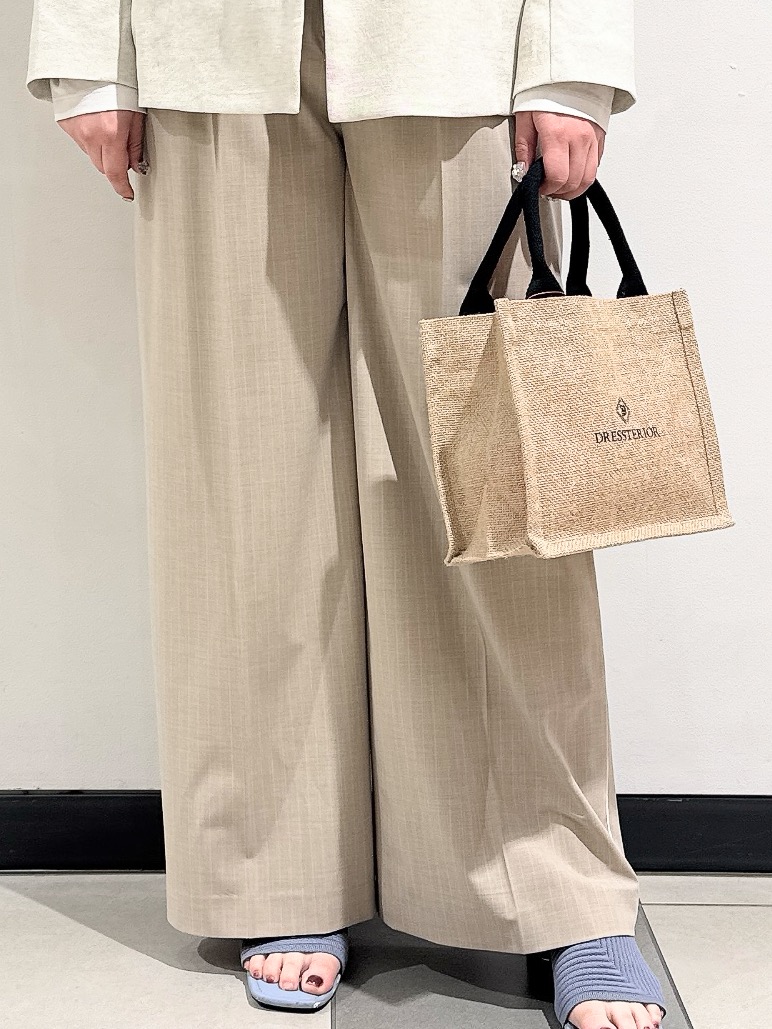 なかもとあきさんの「DRESSTERIOR｜【セットアップ可/吸水速乾/ウォッシャブル】リネンブレンドオックスダブルジャケット」を使ったコーディネート