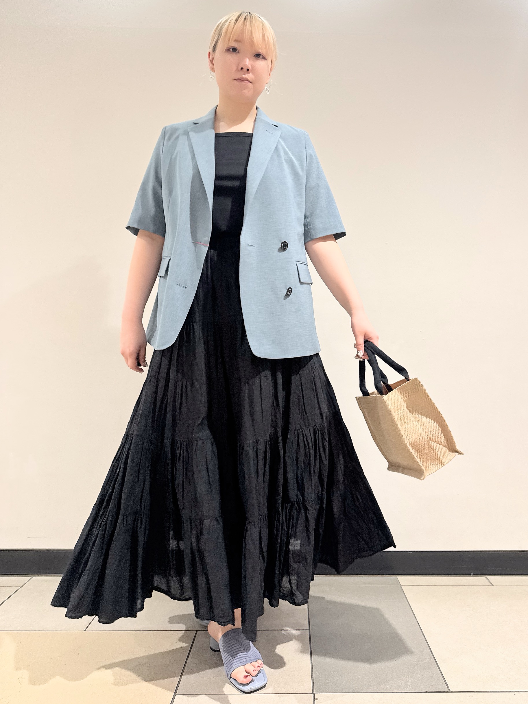 なかもとあきさんの「DRESSTERIOR｜【otonaMUSE5月号掲載/セットアップ可】ウォッシャブルイージーサマージャケット」を使ったコーディネート