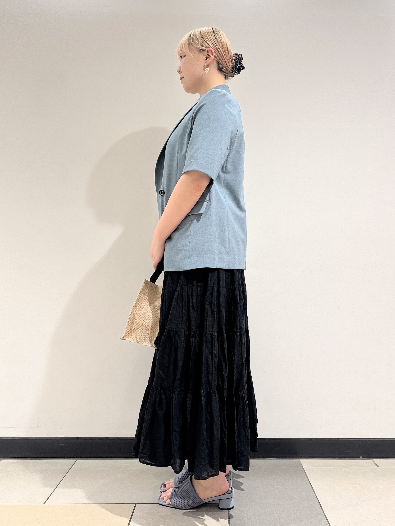 なかもとあきさんの「DRESSTERIOR｜【otonaMUSE5月号掲載/セットアップ可】ウォッシャブルイージーサマージャケット」を使ったコーディネート