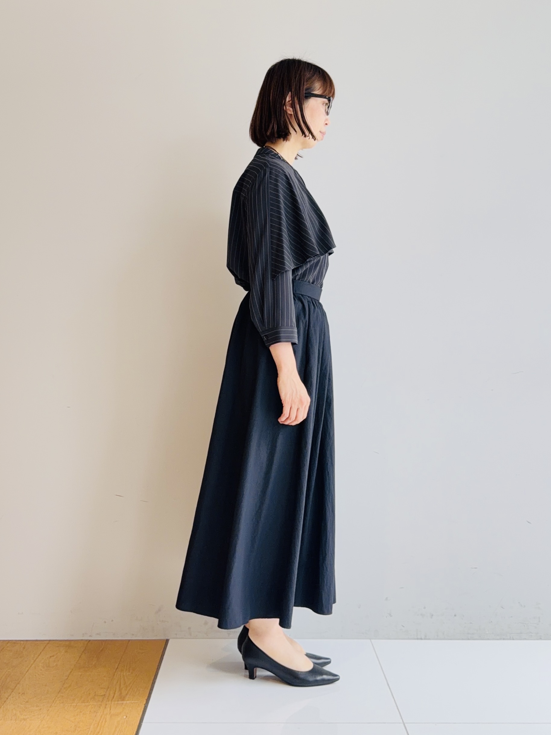 murayamaさんの「INDIVI｜【羽織りにも！/UVケア/着る日傘】ケープ風ブラウス」を使ったコーディネート