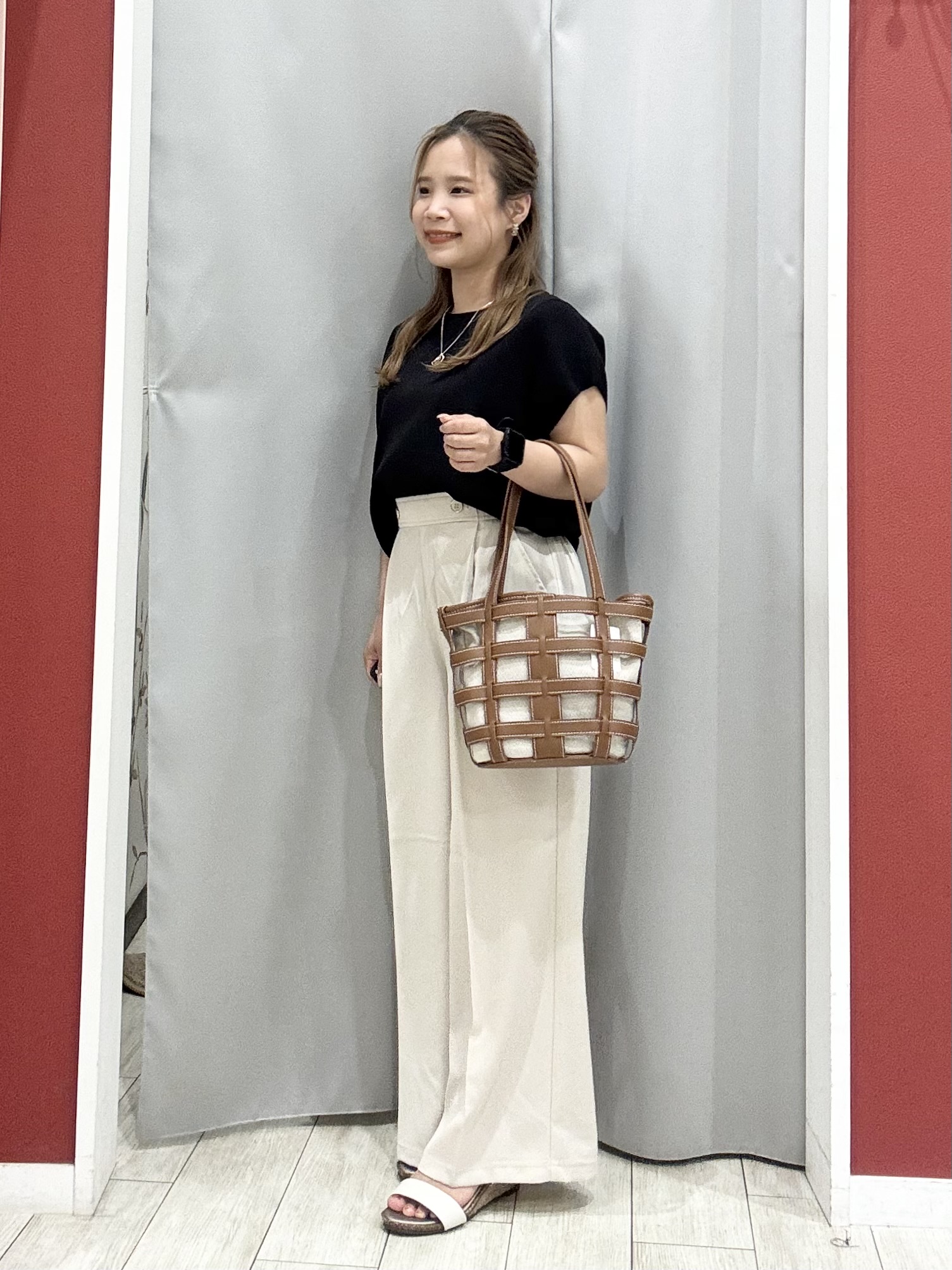 shioさんの「SHOO･LA･RUE｜【洗濯機可/S-LL】インせず着られる 大人シンプルニット」を使ったコーディネート