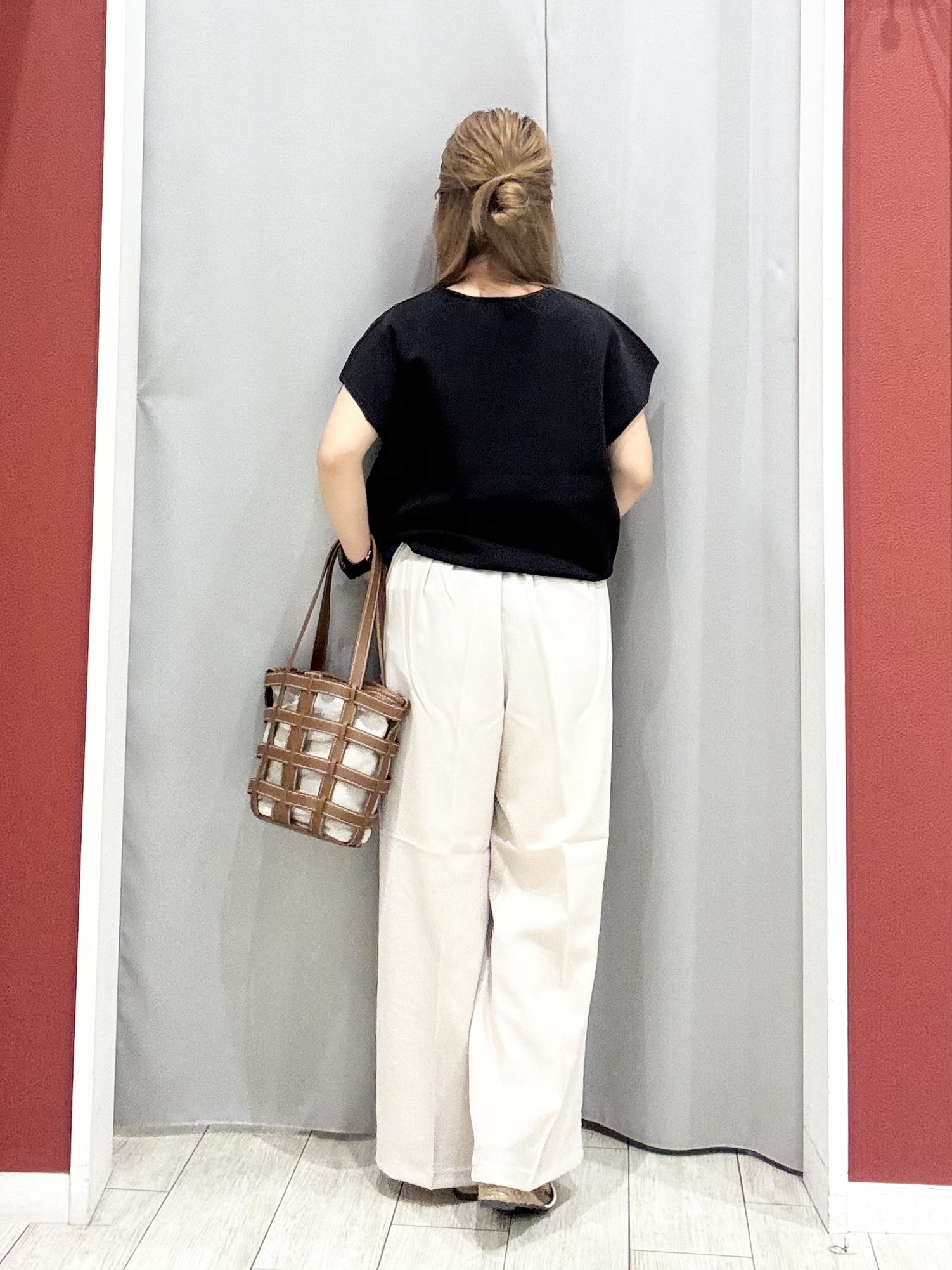 shioさんの「SHOO･LA･RUE｜【洗濯機可/S-LL】インせず着られる 大人シンプルニット」を使ったコーディネート