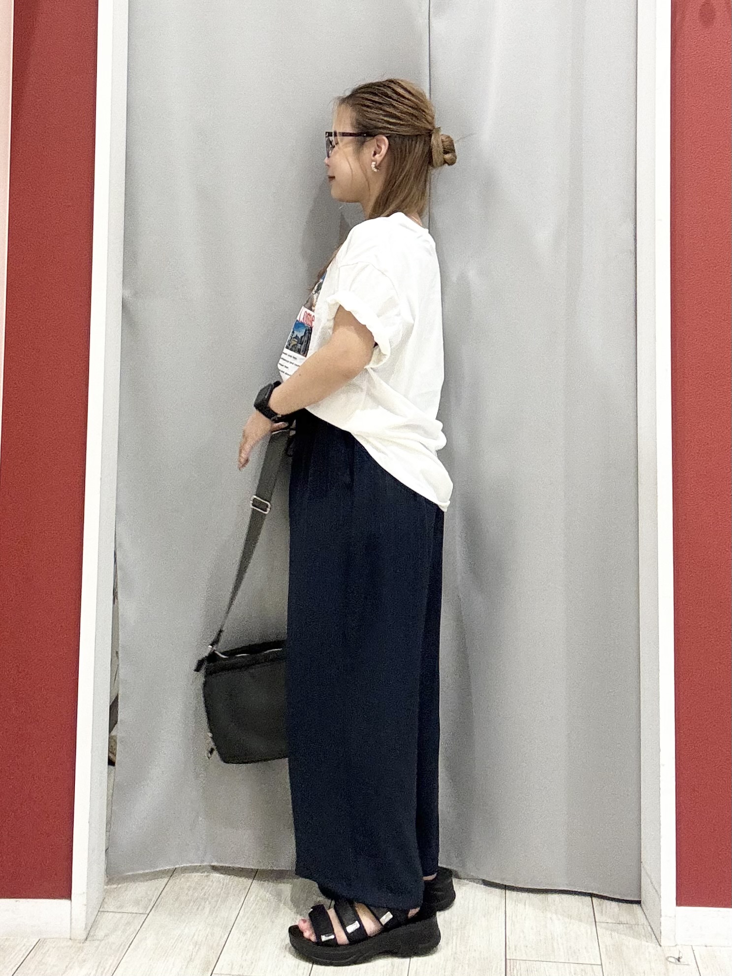 shioさんの「SHOO･LA･RUE｜【S-LL/洗濯機可】選べる4柄　デイリー使いにぴったりな 大人の頼れるTシャツ」を使ったコーディネート