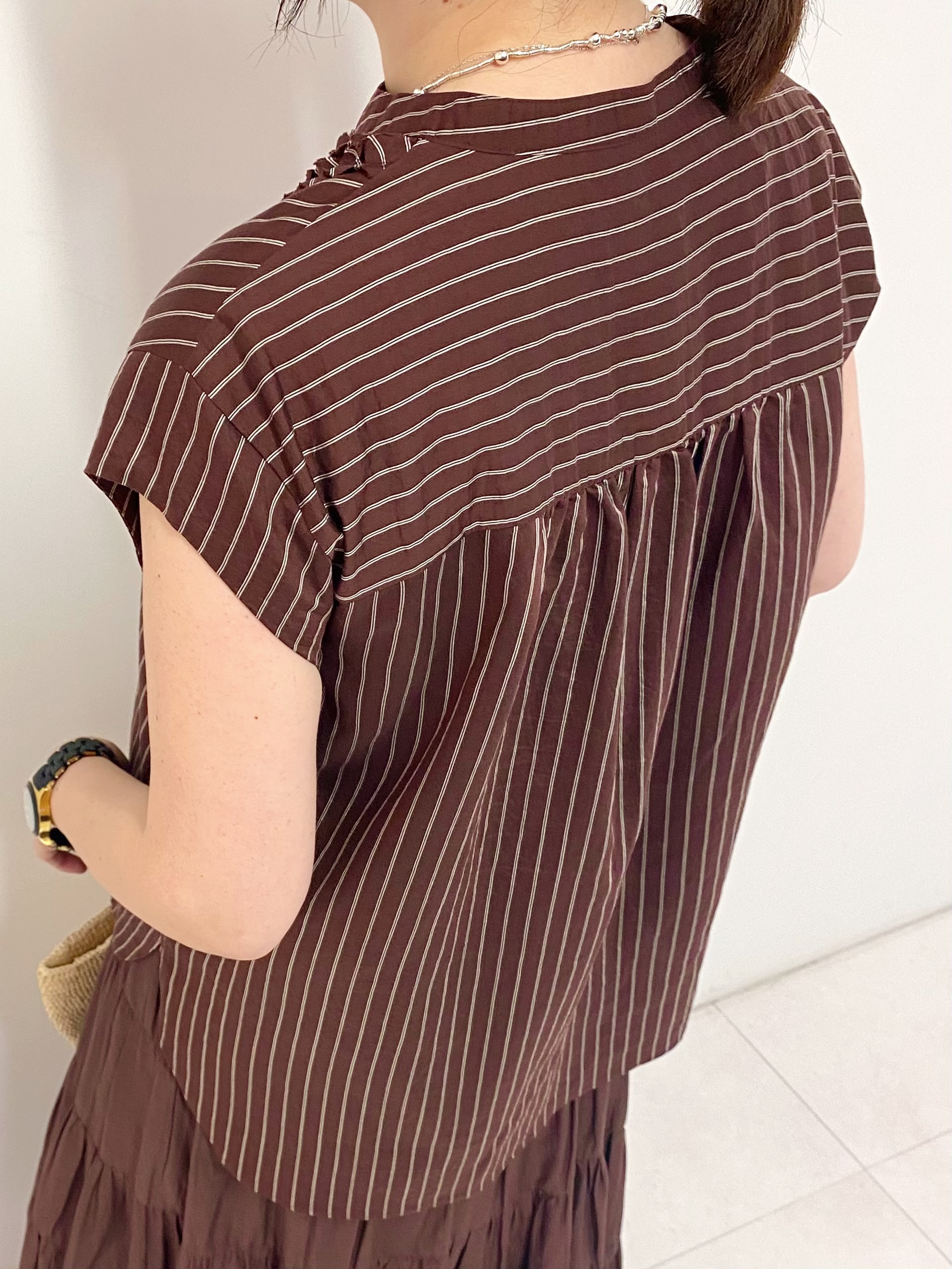Sawaguchiさんの「DRESSTERIOR｜ストライプフレンチスリーブフリルブラウス」を使ったコーディネート