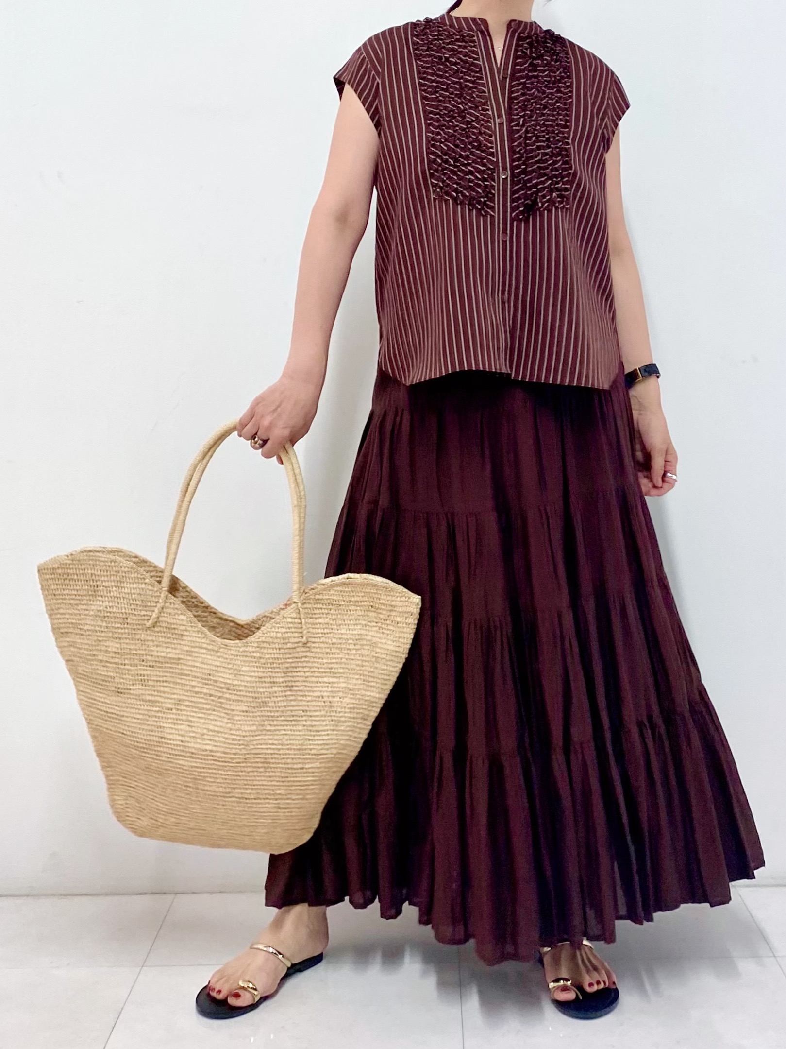 Sawaguchiさんの「DRESSTERIOR｜ストライプフレンチスリーブフリルブラウス」を使ったコーディネート
