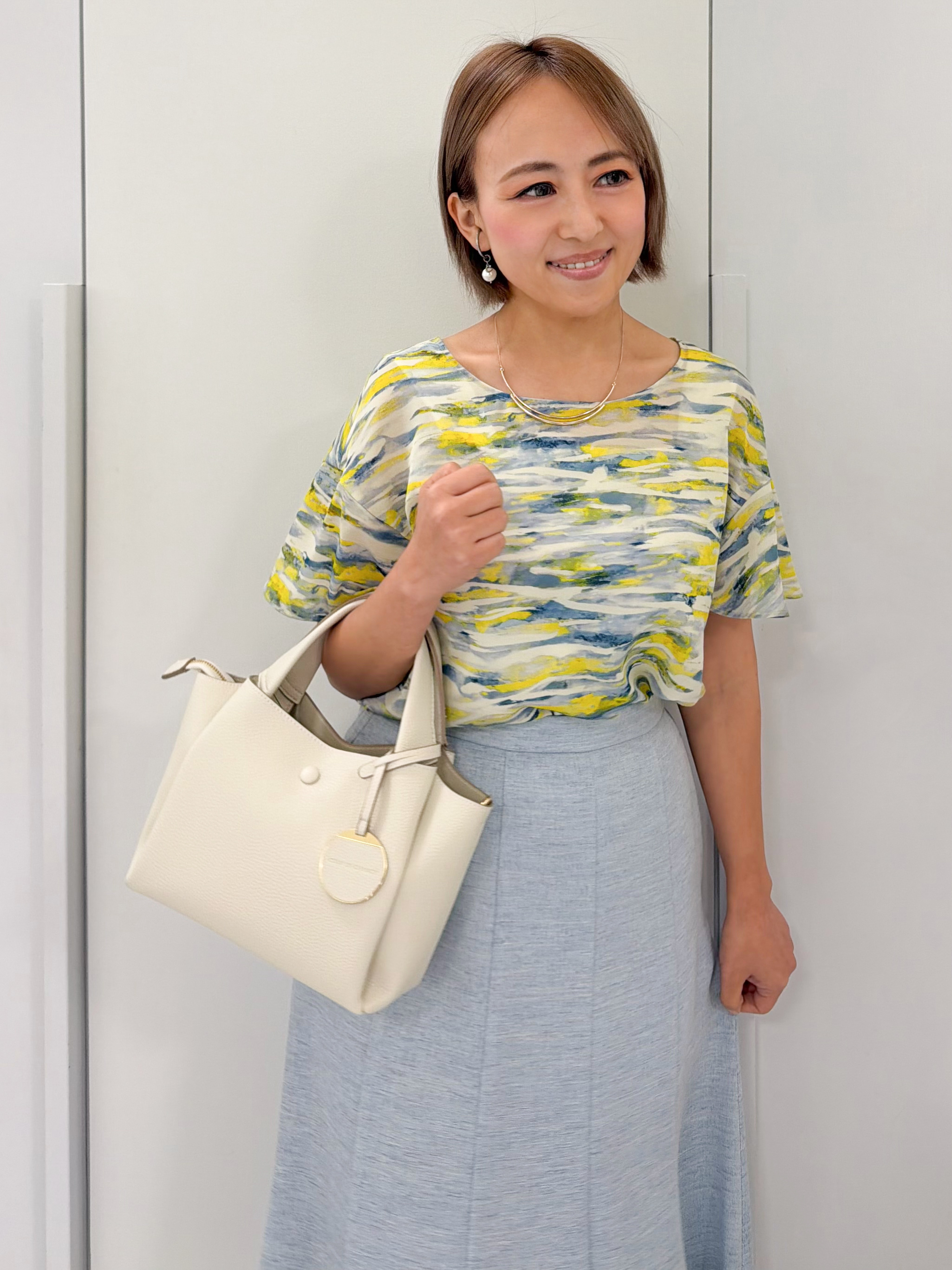 chiiさんの「COUP DE CHANCE｜◆【長さ調整可】ダブルバーショートネックレス」を使ったコーディネート