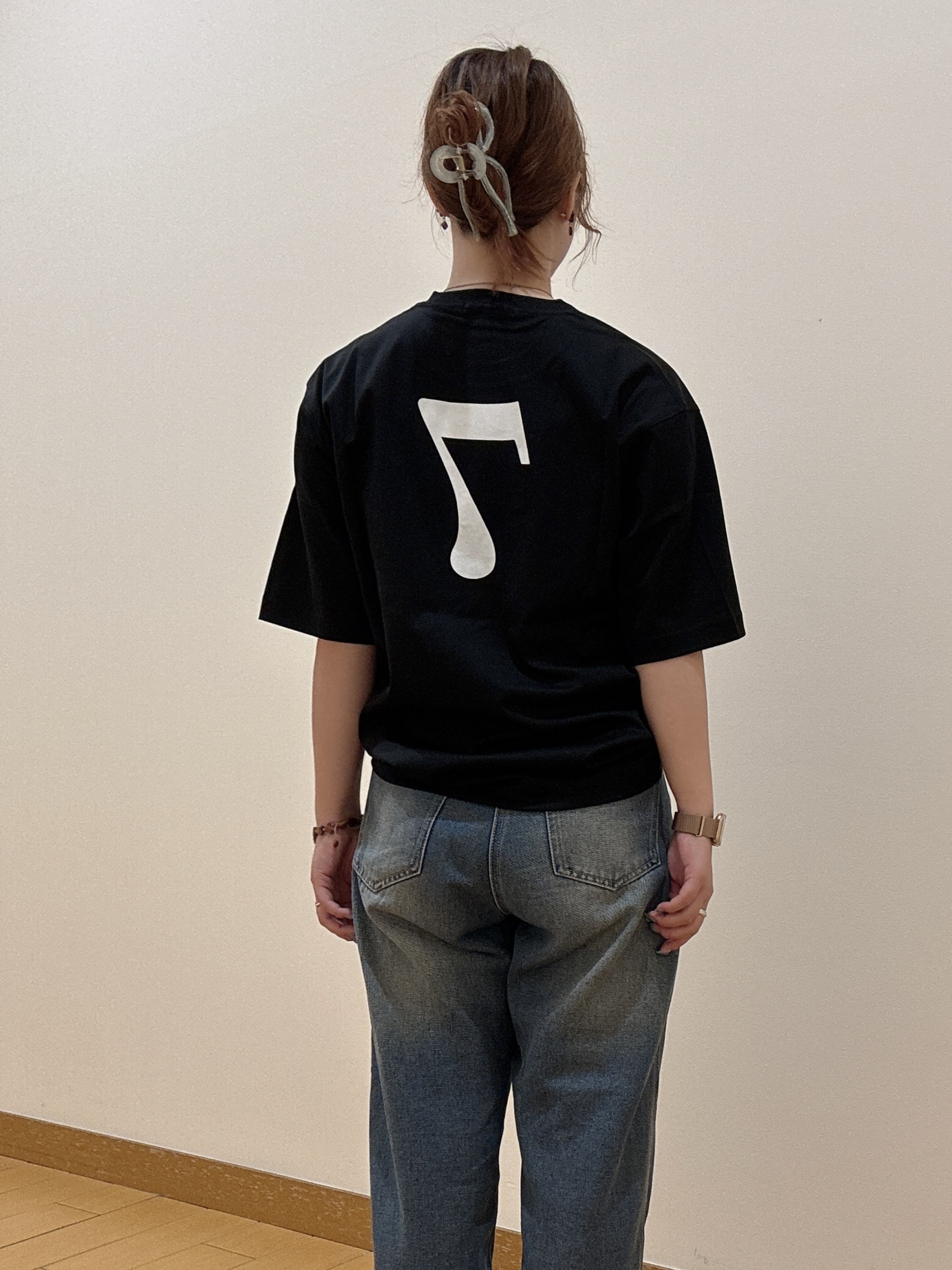 ヒナさんの「TAKEO KIKUCHI｜【BOWLER HAT LABEL】アイスクリアコットン ラッキーセブン 半袖Tシャツ」を使ったコーディネート