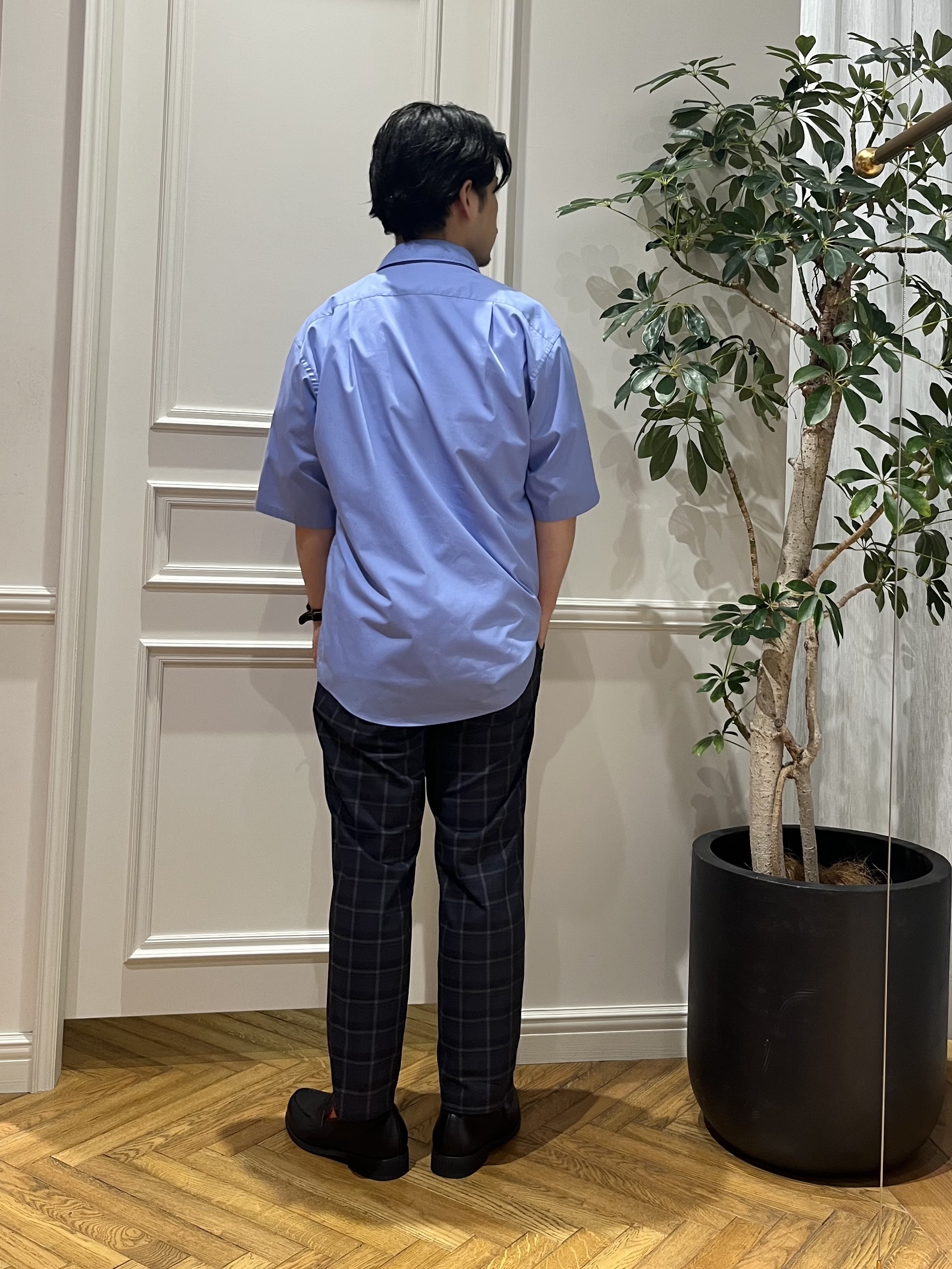 Tokuさんの「DRESSTERIOR｜【干場義雅&times;DRESSTERIOR/再入荷】シドグラスシャツ」を使ったコーディネート
