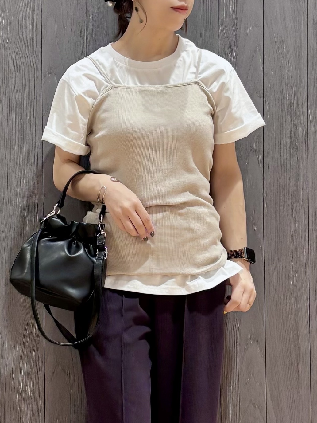 meiさんの「SHOO･LA･RUE｜【洗濯機可/S-LL】夏に快適サラサラ感 大人のプリントTシャツ」を使ったコーディネート