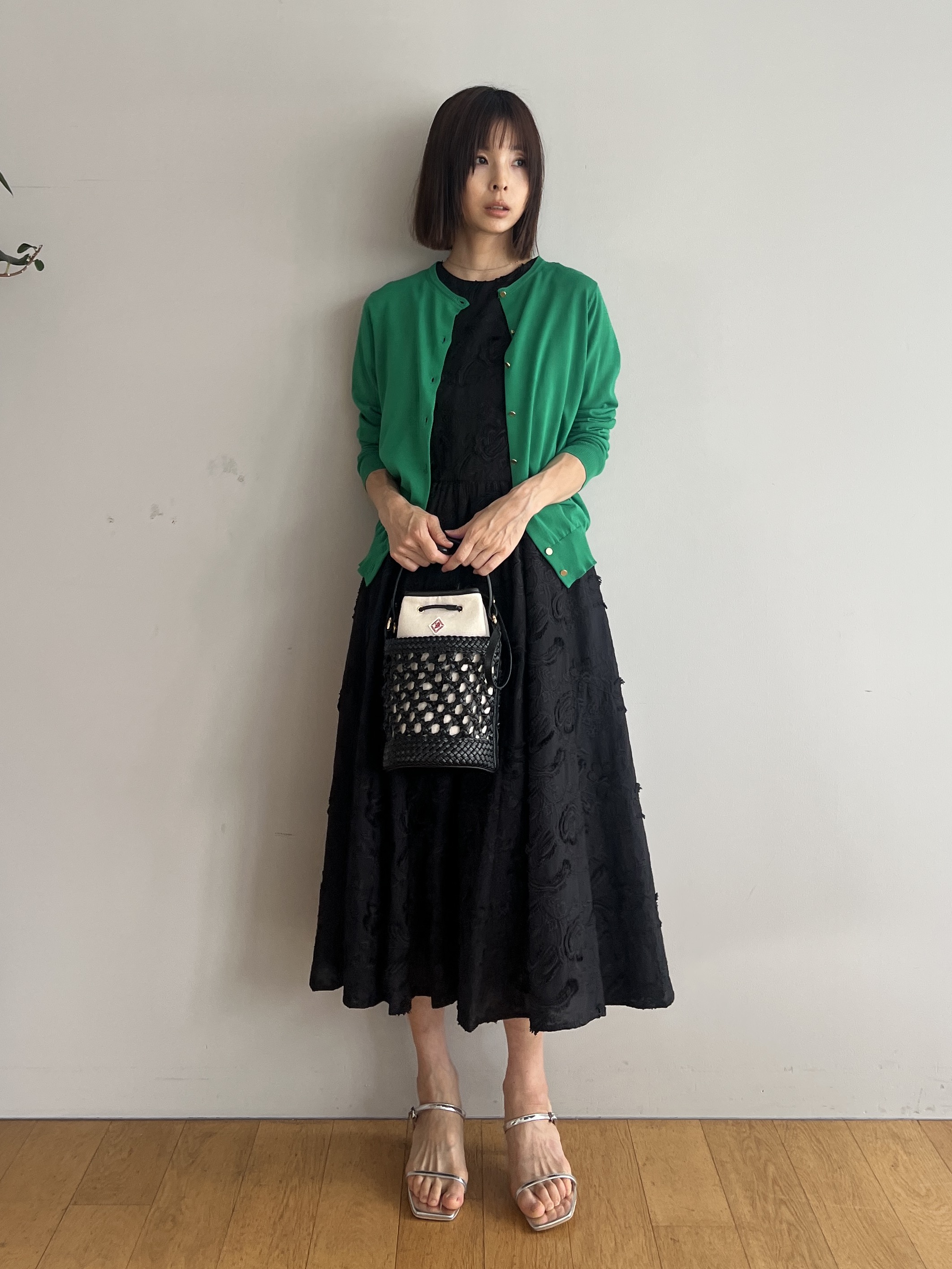 misaさんの「DRESSTERIOR｜【ウォッシャブル】コットン エンブロイダリードレス」を使ったコーディネート