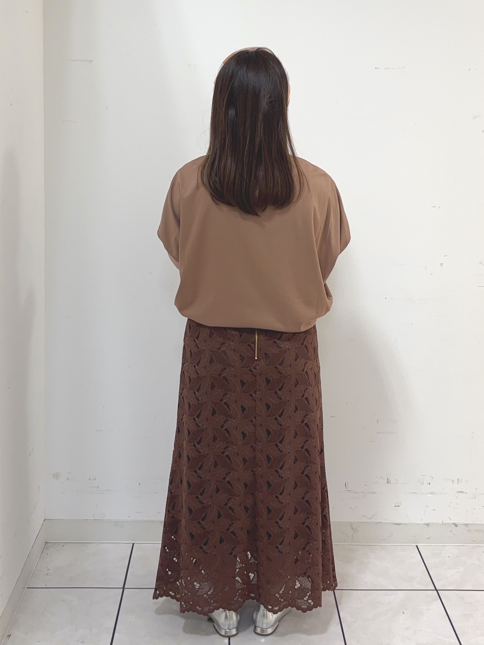 タマさんの「UNTITLED｜【汗染み防止/接触冷感】ドルマンプルオーバー」を使ったコーディネート