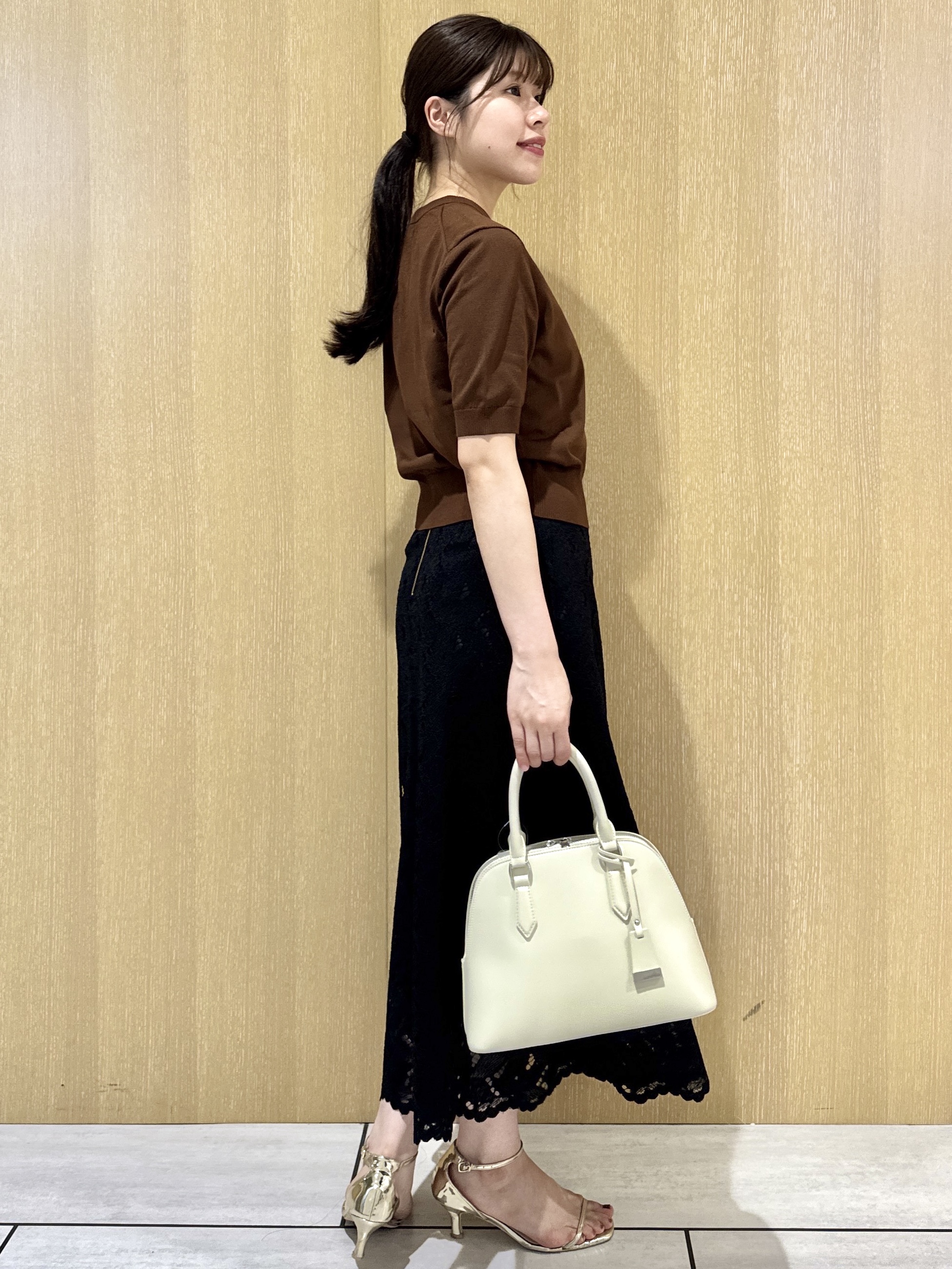 nanaさんの「UNTITLED｜【すっきり秋羽織り/前開きボタン】ドライタッチ5分袖カーディガン」を使ったコーディネート