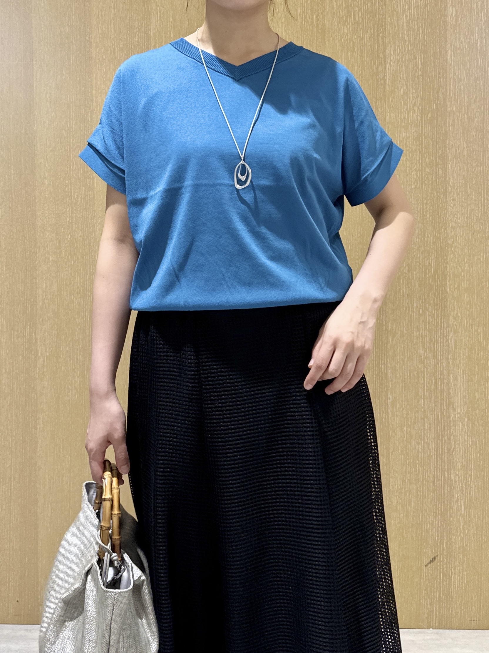 nanaさんの「UNTITLED｜【肌に張りつきにくい/前後2WAY】ドライタッチコットンプルオーバー」を使ったコーディネート