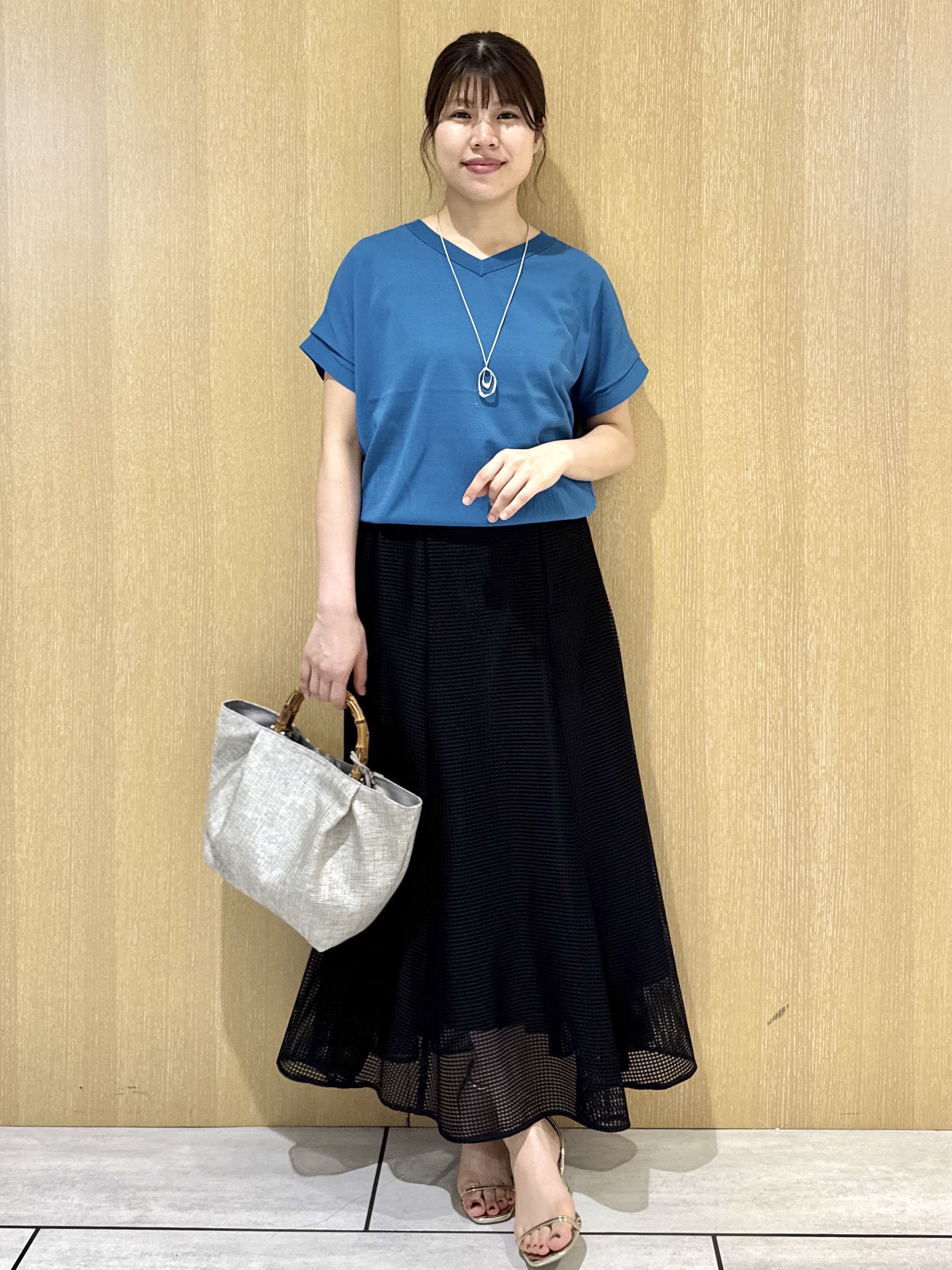 nanaさんの「UNTITLED｜【肌に張りつきにくい/前後2WAY】ドライタッチコットンプルオーバー」を使ったコーディネート