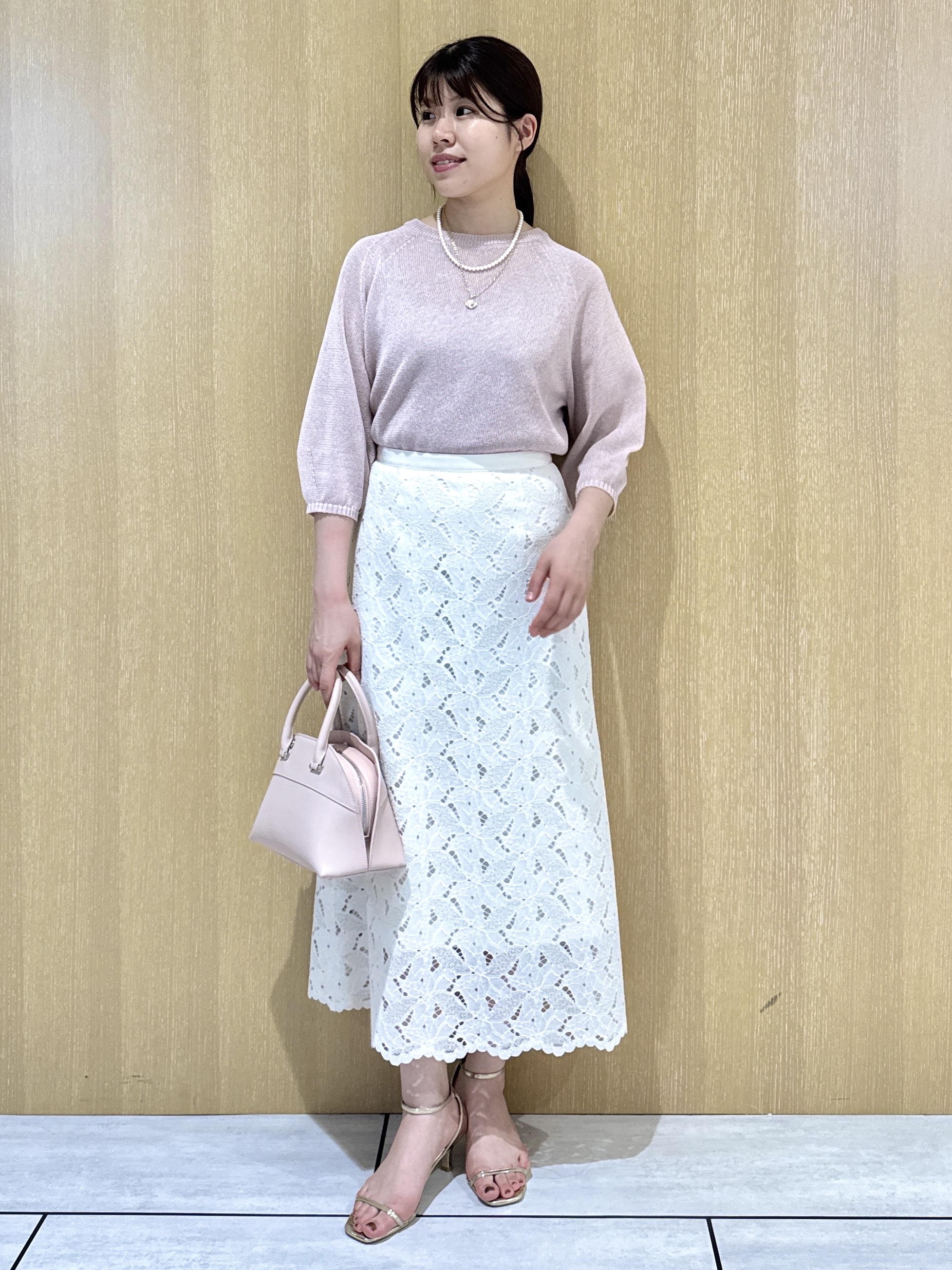 nanaさんの「UNTITLED｜【洗える/ゆったり】クルーネックドライニット」を使ったコーディネート