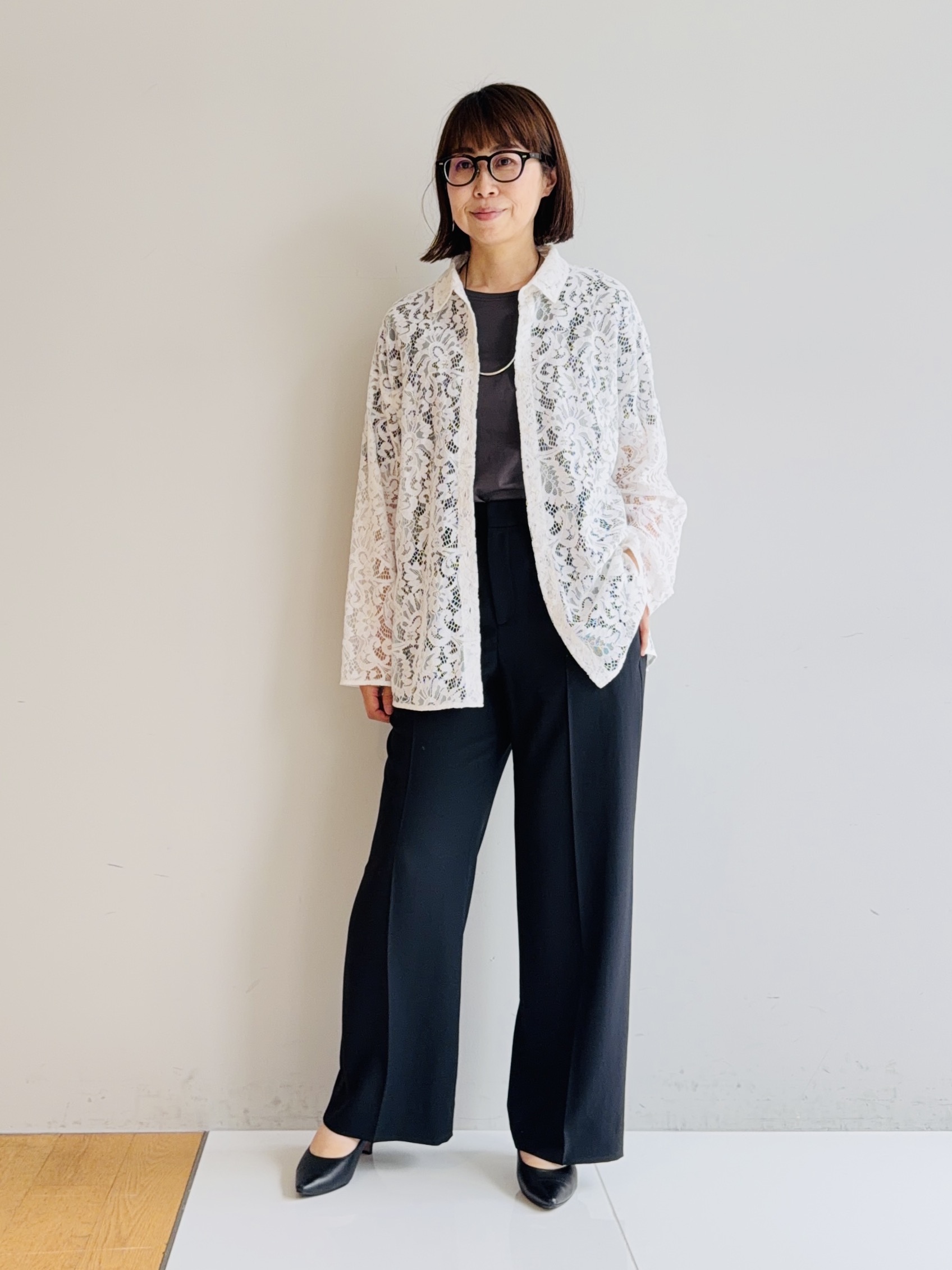 murayamaさんの「INDIVI｜【初秋/UVケア/着る日傘】ワイドストレートパンツ」を使ったコーディネート