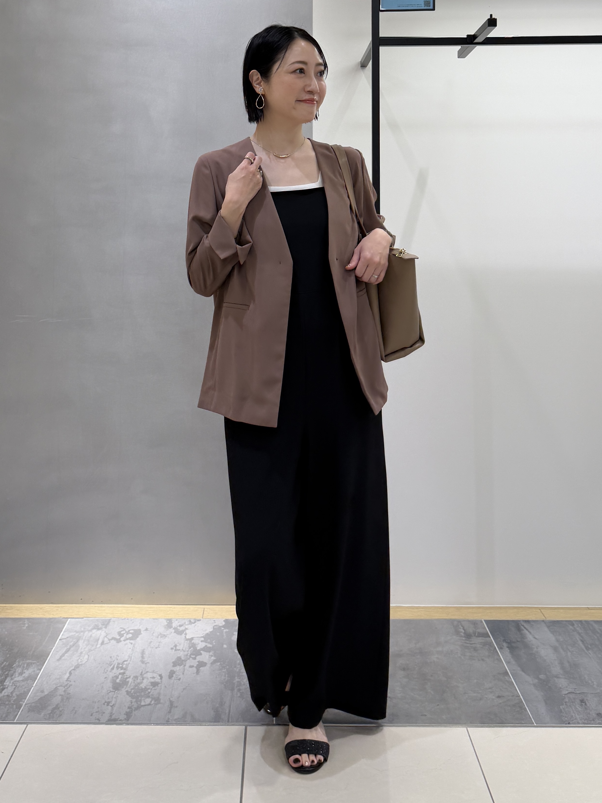 shihoさんの「INDIVI｜【接触冷感／透湿／着る日傘】ノーカラージャケット」を使ったコーディネート