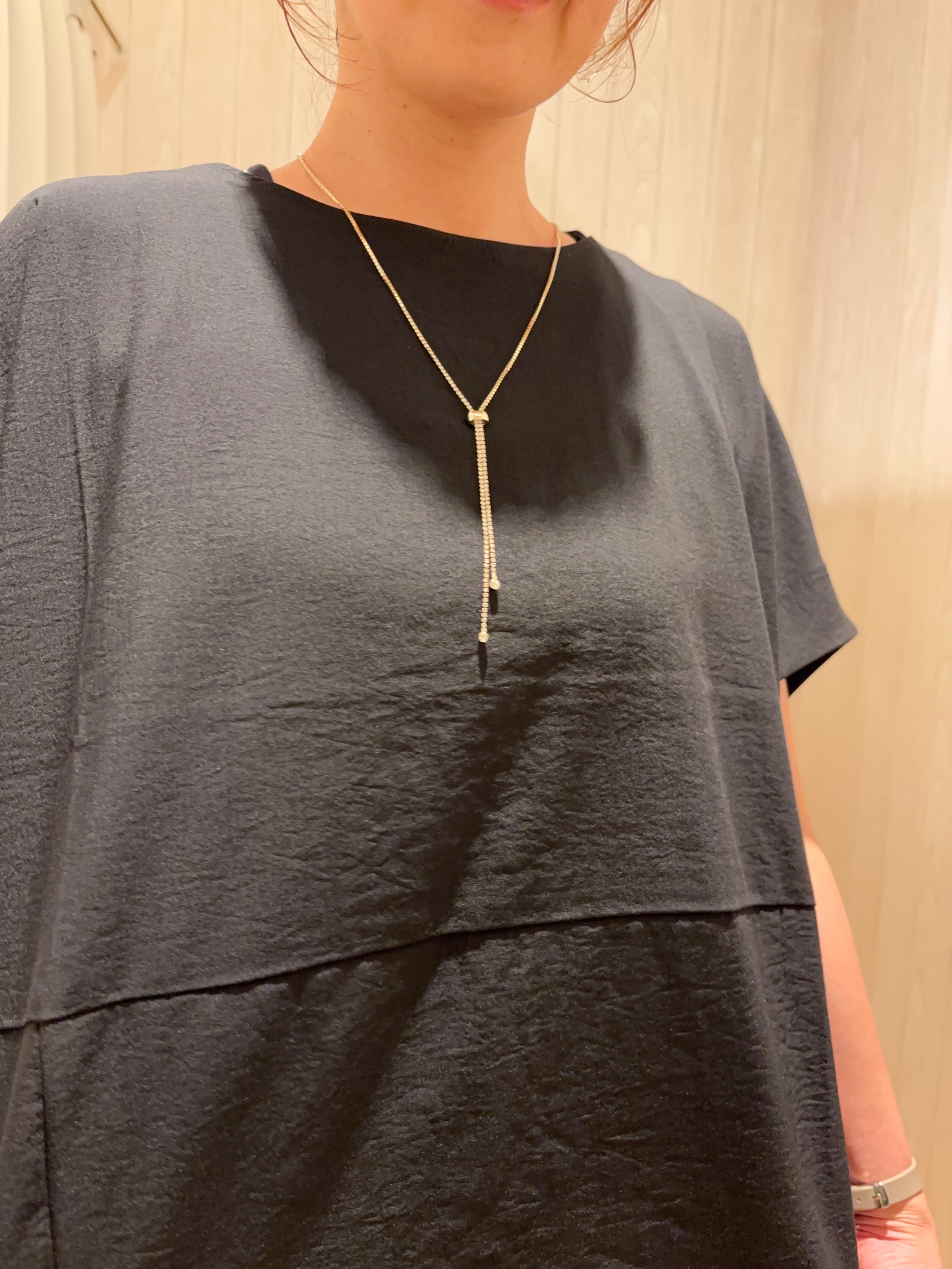 あいこさんの「SHOO･LA･RUE｜【洗濯機可/セットアップ可】軽凛(かろりん) シンプル上品 切替コクーントップス」を使ったコーディネート