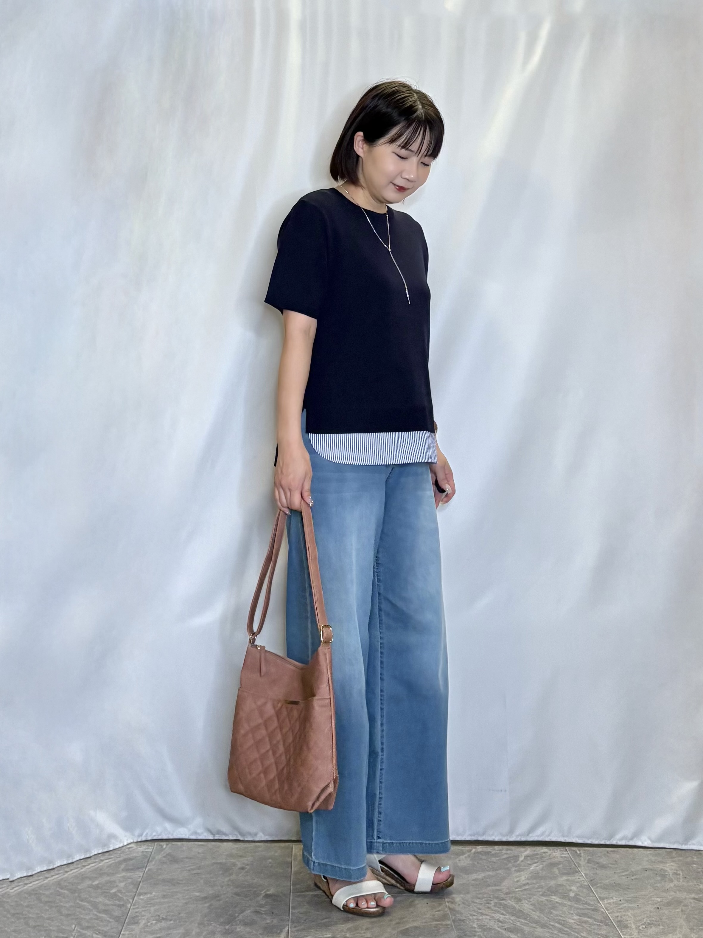 ネリさんの「SHOO･LA･RUE｜【UV/洗濯機可/S-LL】毛玉になりにくい シャツレイヤード風でこなれ見え 半袖ニット」を使ったコーディネート