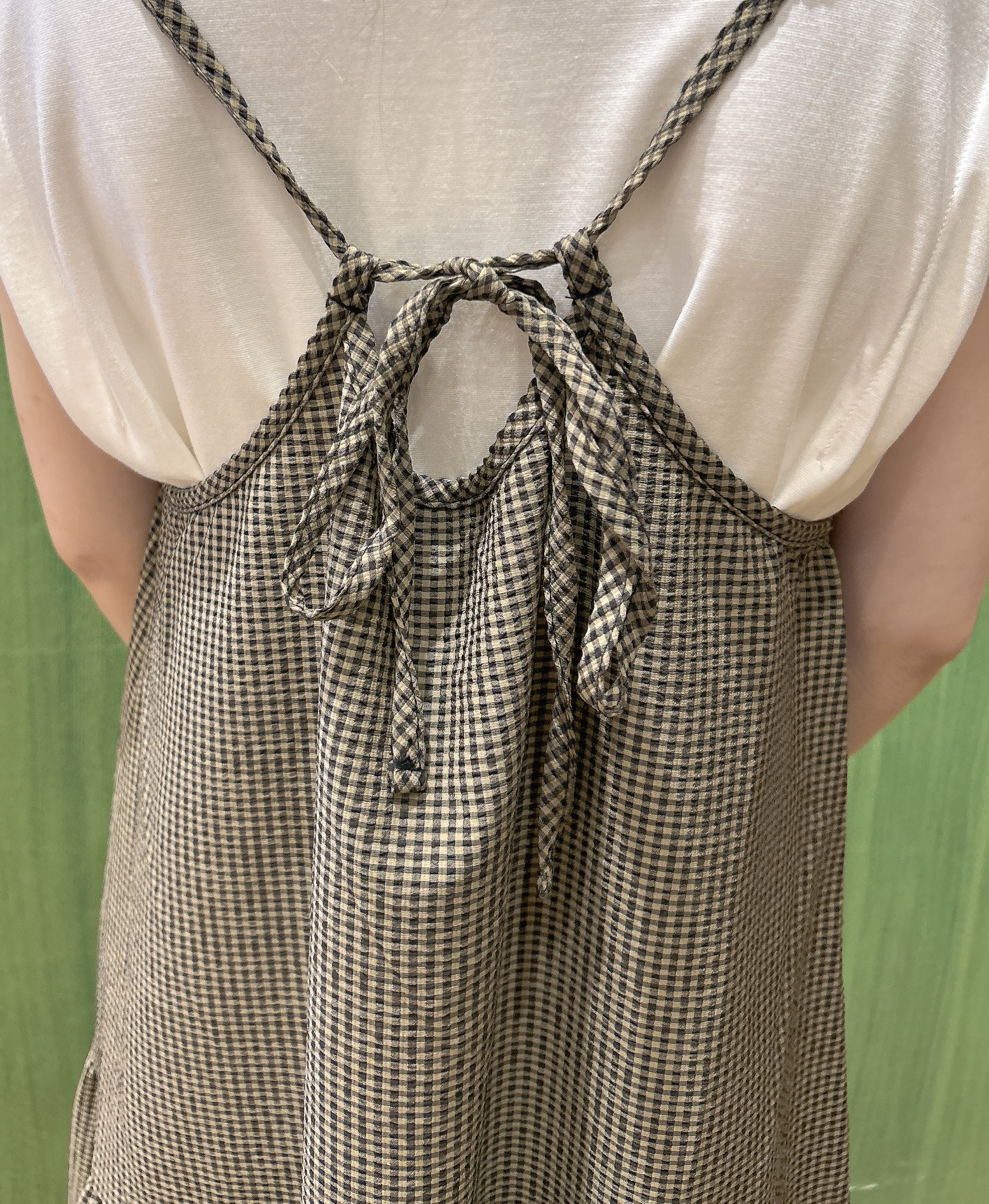 かおりさんの「SHOO･LA･RUE｜【UVカット/接触冷感】上品に涼し気 とろみタックノースリーブトップス」を使ったコーディネート
