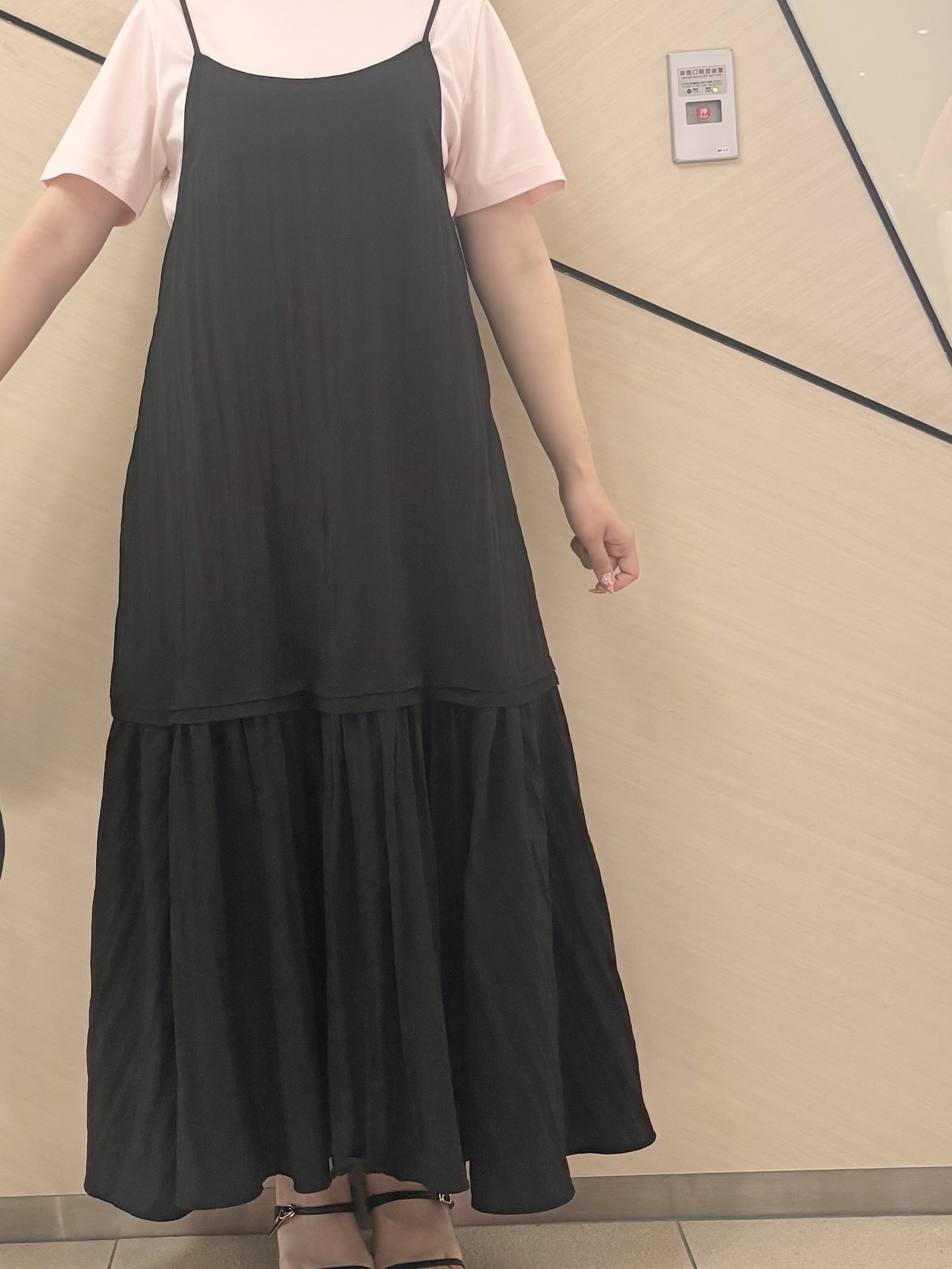 Rinaさんの「DRESSTERIOR｜【接触冷感／抗菌防臭／消臭】アイスクリアコットンTシャツ」を使ったコーディネート