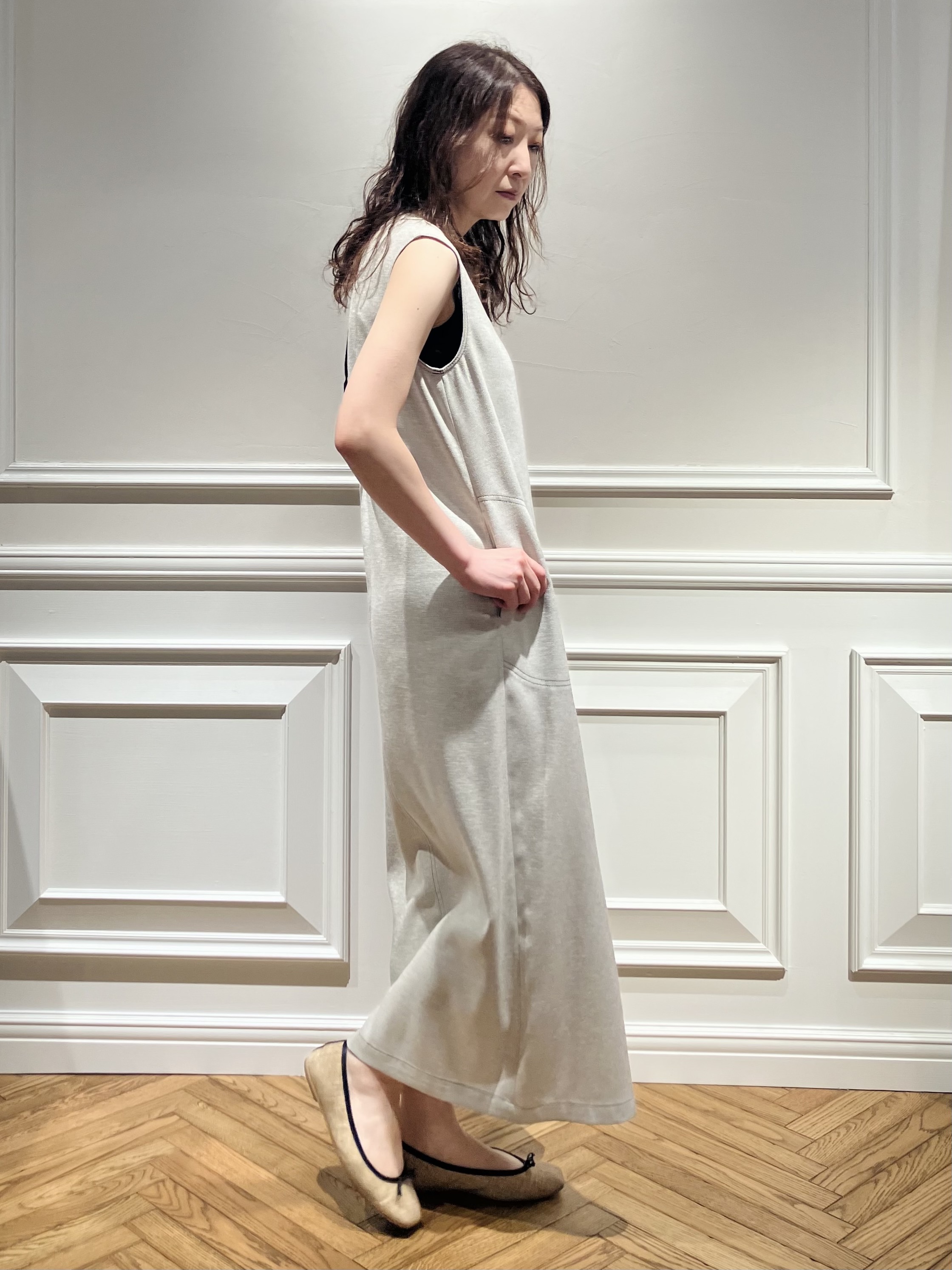 TSUKUIさんの「DRESSTERIOR｜【セットアップ可/UVカット/接触冷感/吸水速乾】ウォッシャブル Iラインワンピース」を使ったコーディネート