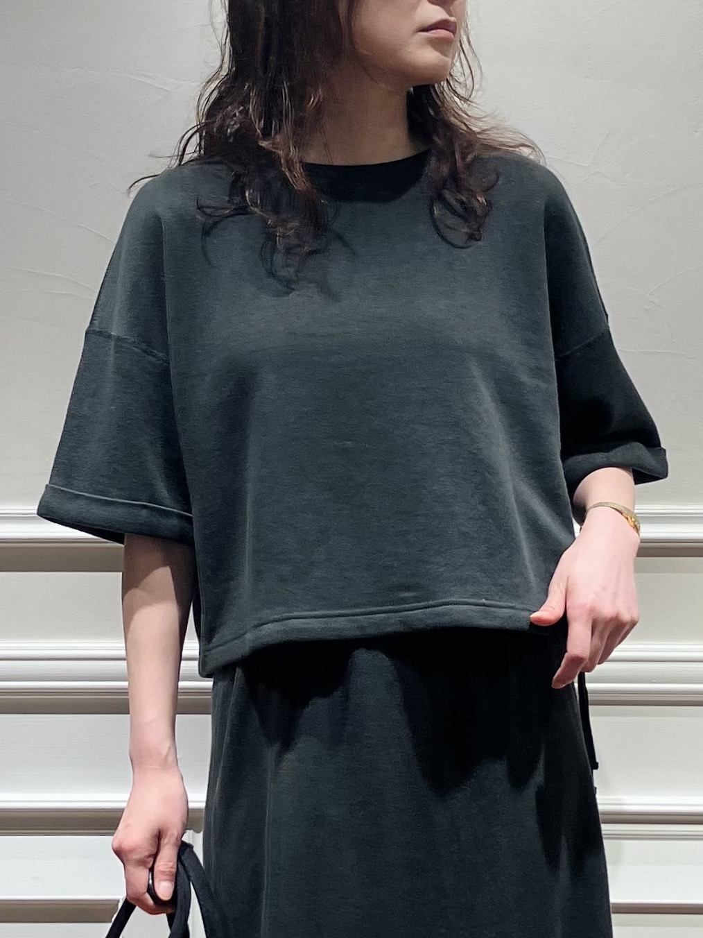 TSUKUIさんの「DRESSTERIOR｜【ウォッシャブル/セットアップ可】ウォッシャブルリネンウラケスカート」を使ったコーディネート