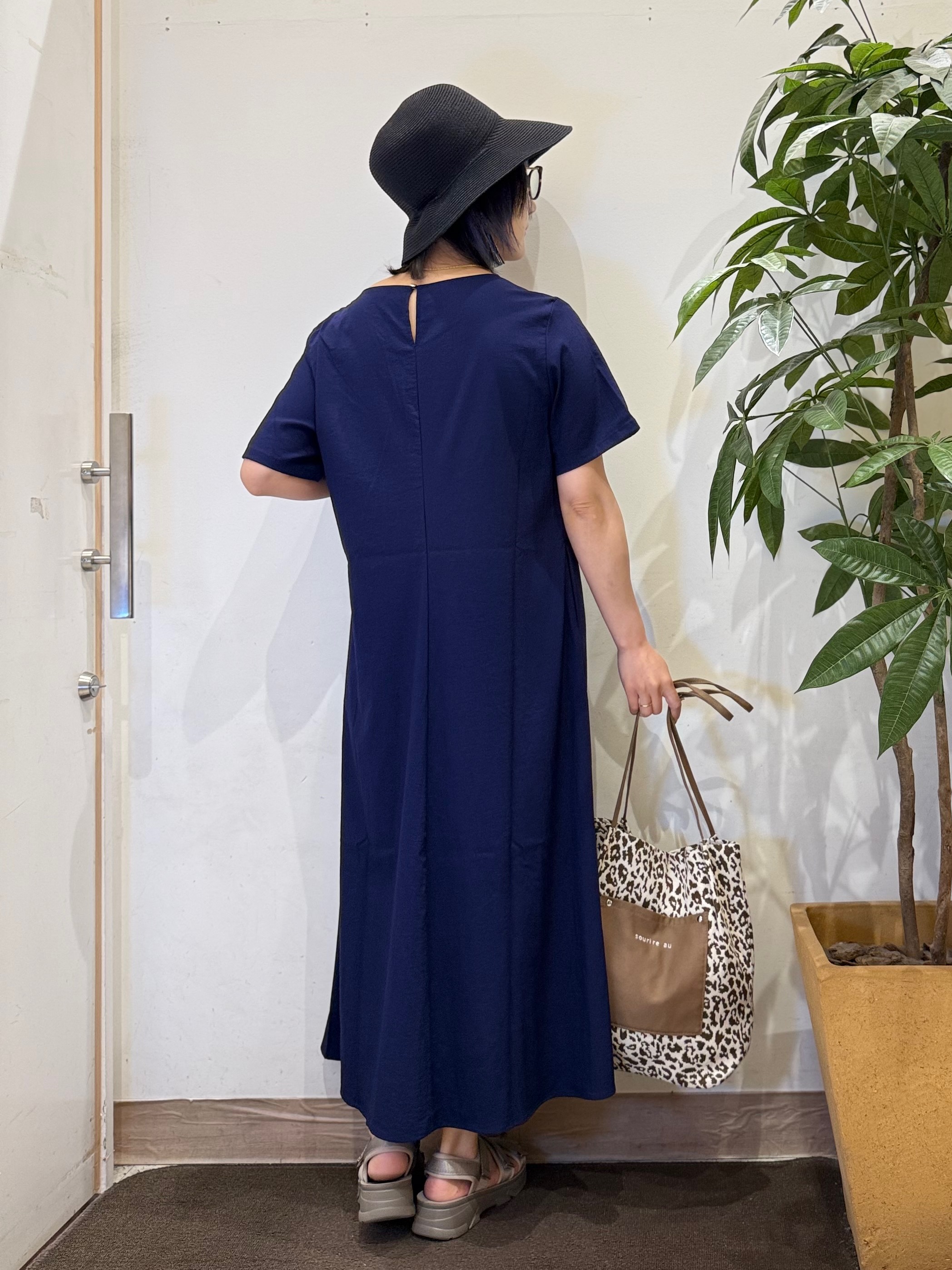 misakiさんの「SHOO･LA･RUE｜【S-LL/洗濯機可/セットアップ可】軽凛(かろりん) 切替ワンピース」を使ったコーディネート