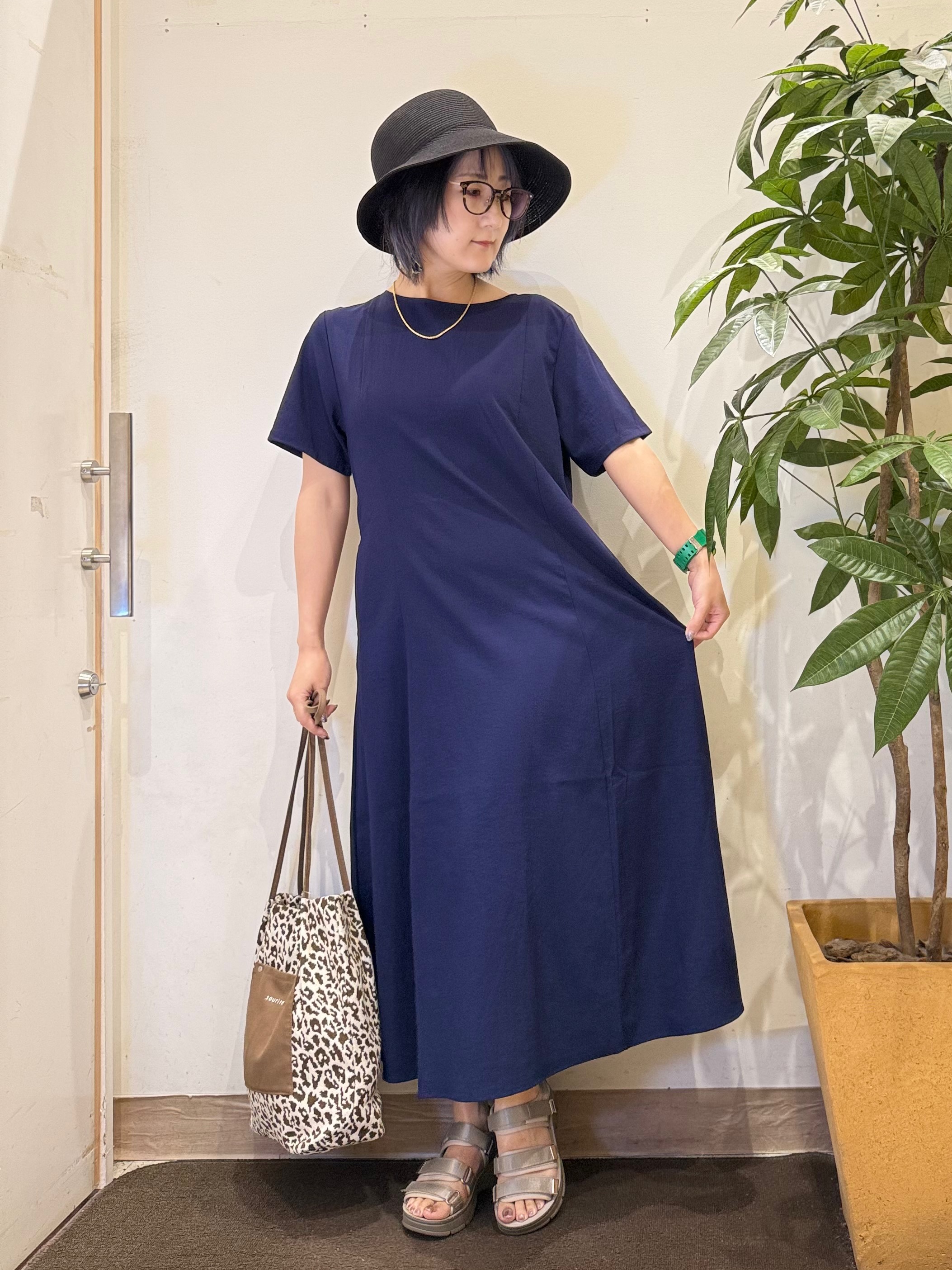 misakiさんの「SHOO･LA･RUE｜【S-LL/洗濯機可/セットアップ可】軽凛(かろりん) 切替ワンピース」を使ったコーディネート