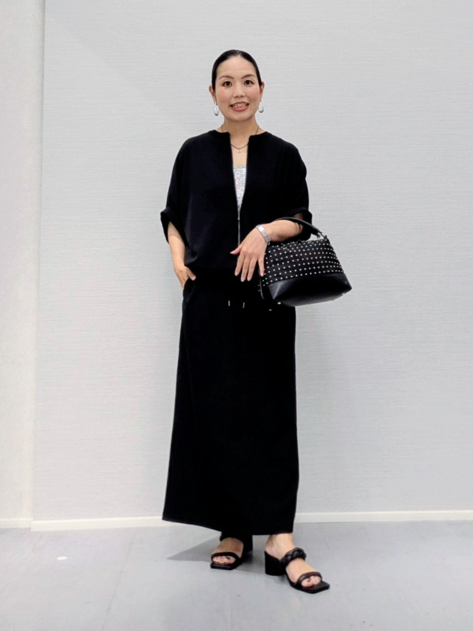 makkyさんの「UNTITLED｜【秋羽織り/着る日傘】ドルマンフォルムブルゾン」を使ったコーディネート