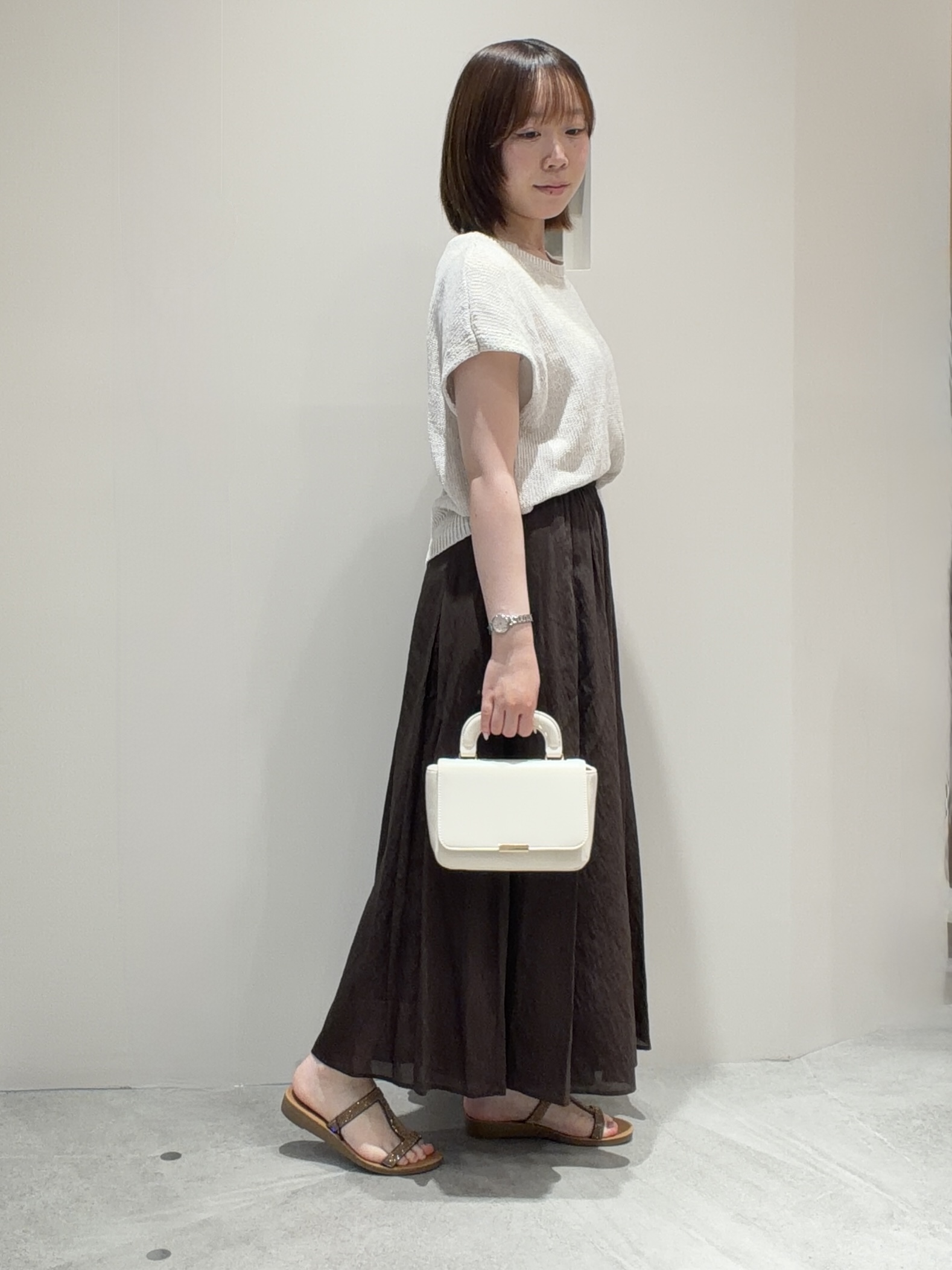 harunaさんの「OPAQUE.CLIP｜ラメメッシュ フレンチスリーブニット【洗濯機OK】」を使ったコーディネート