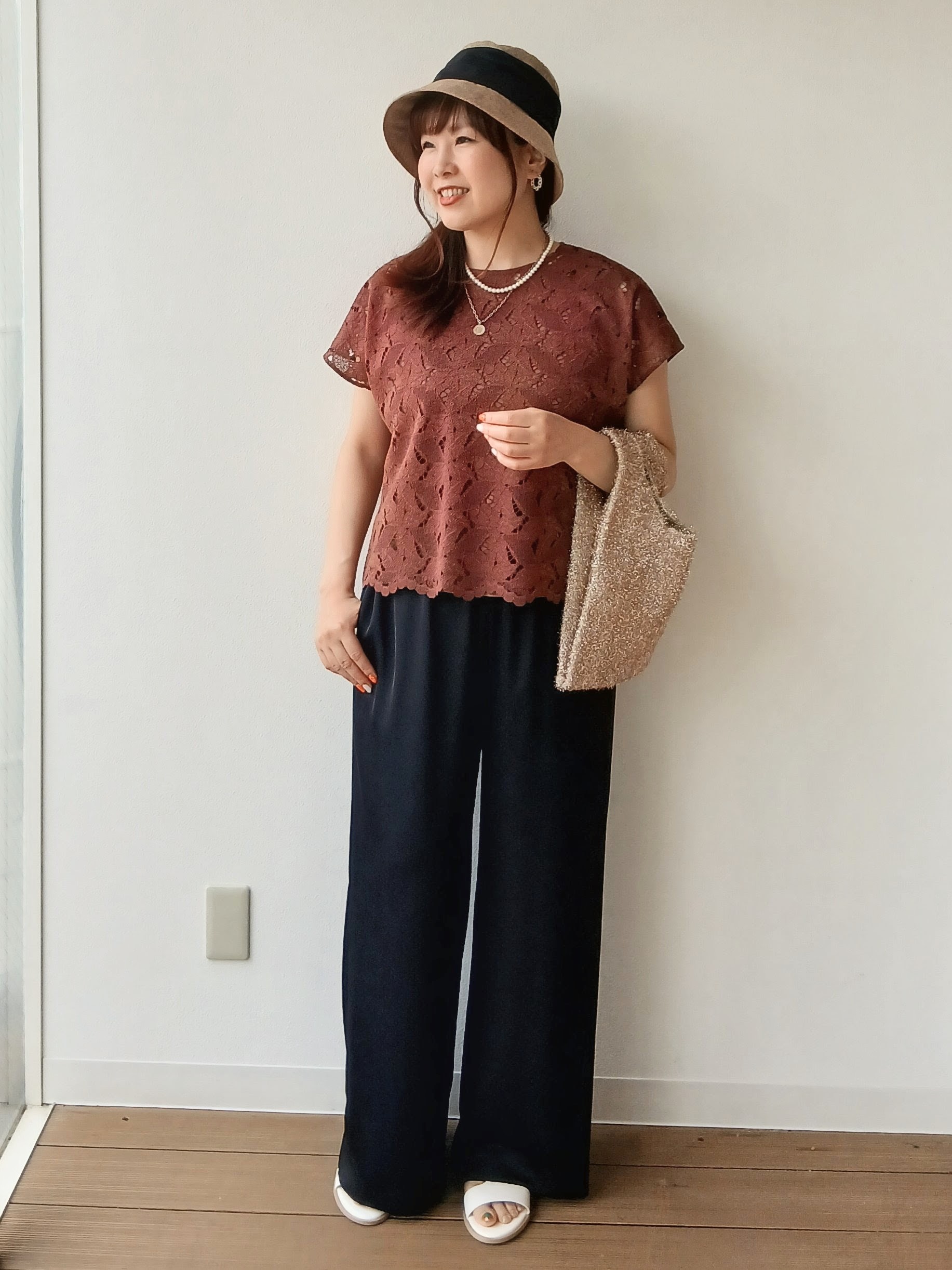 なみきさんの「UNTITLED｜【セットアップ可/品のある透け感】リーフレースブラウス」を使ったコーディネート
