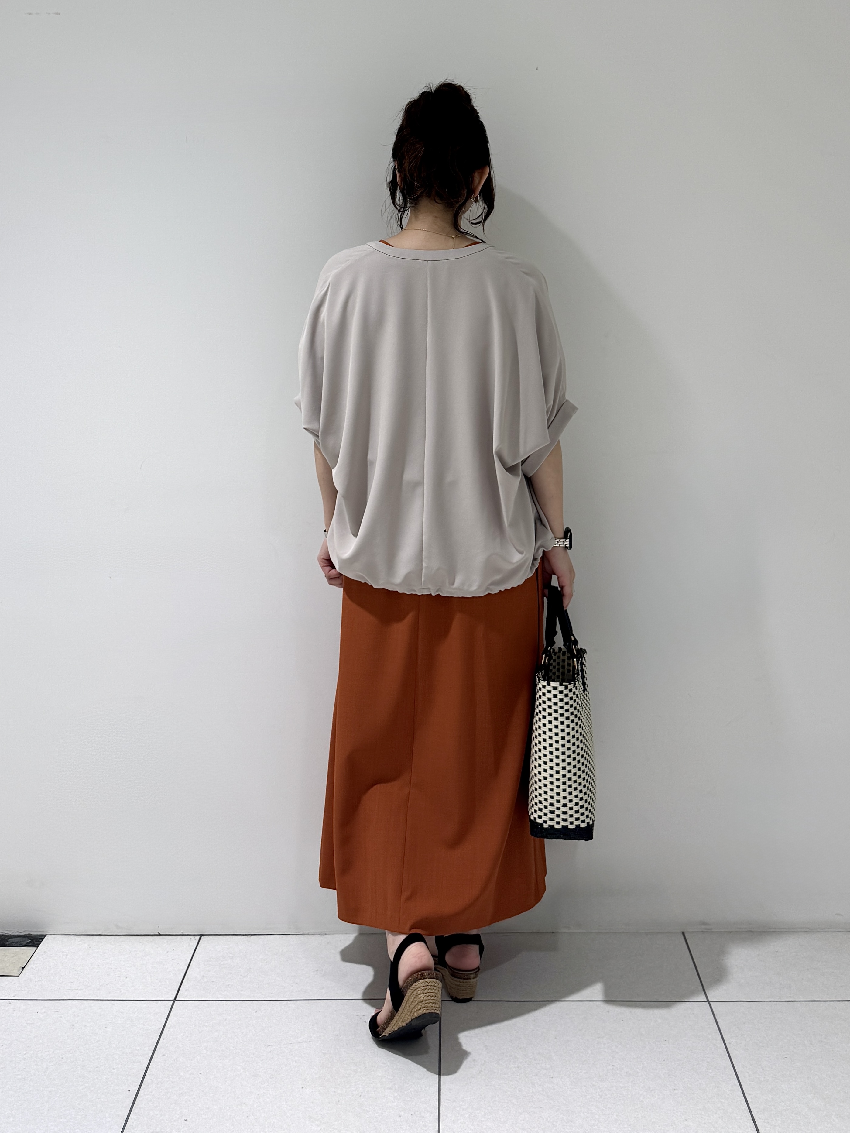 そんさんの「INDIVI｜【秋羽織り/着る日傘】ドルマンフォルムブルゾン」を使ったコーディネート