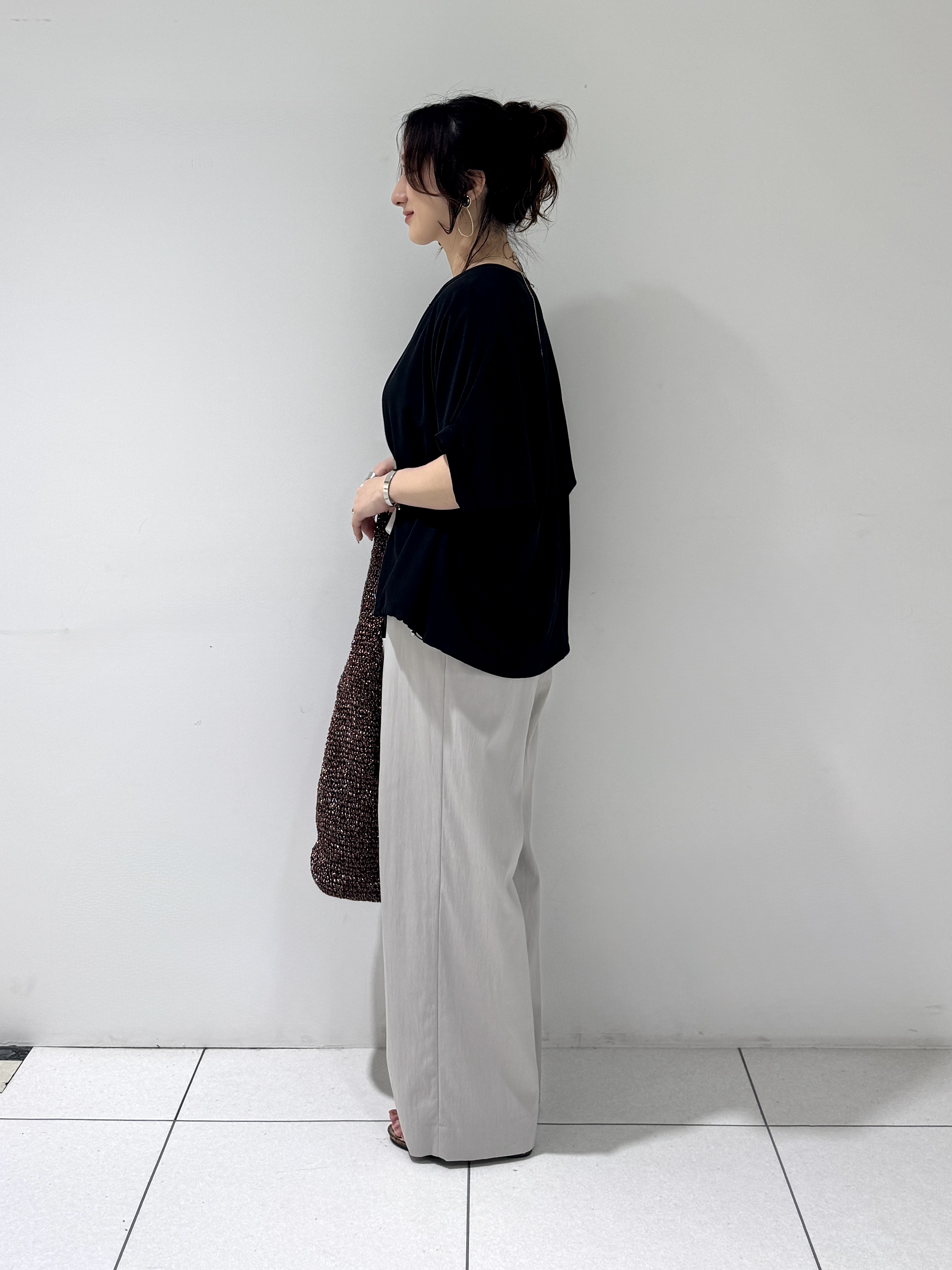 そんさんの「INDIVI｜【秋羽織り/着る日傘】ドルマンフォルムブルゾン」を使ったコーディネート