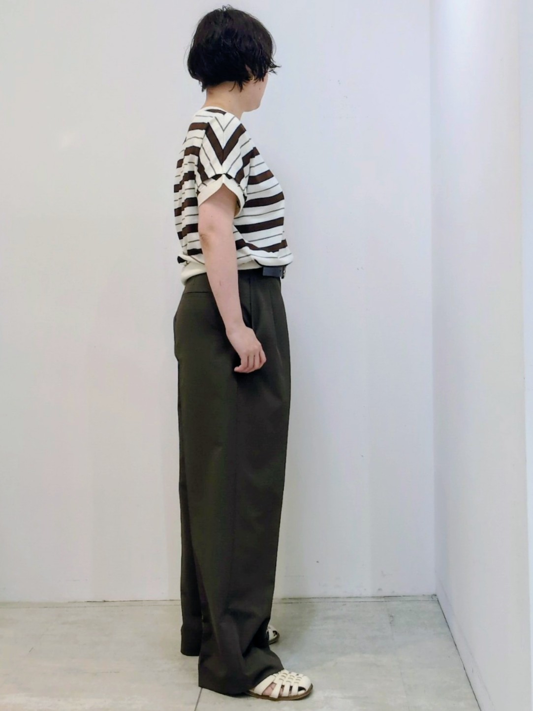 いこさんの「UNTITLED｜【肌に張りつきにくい/前後2WAY】ドライタッチコットンプルオーバー」を使ったコーディネート