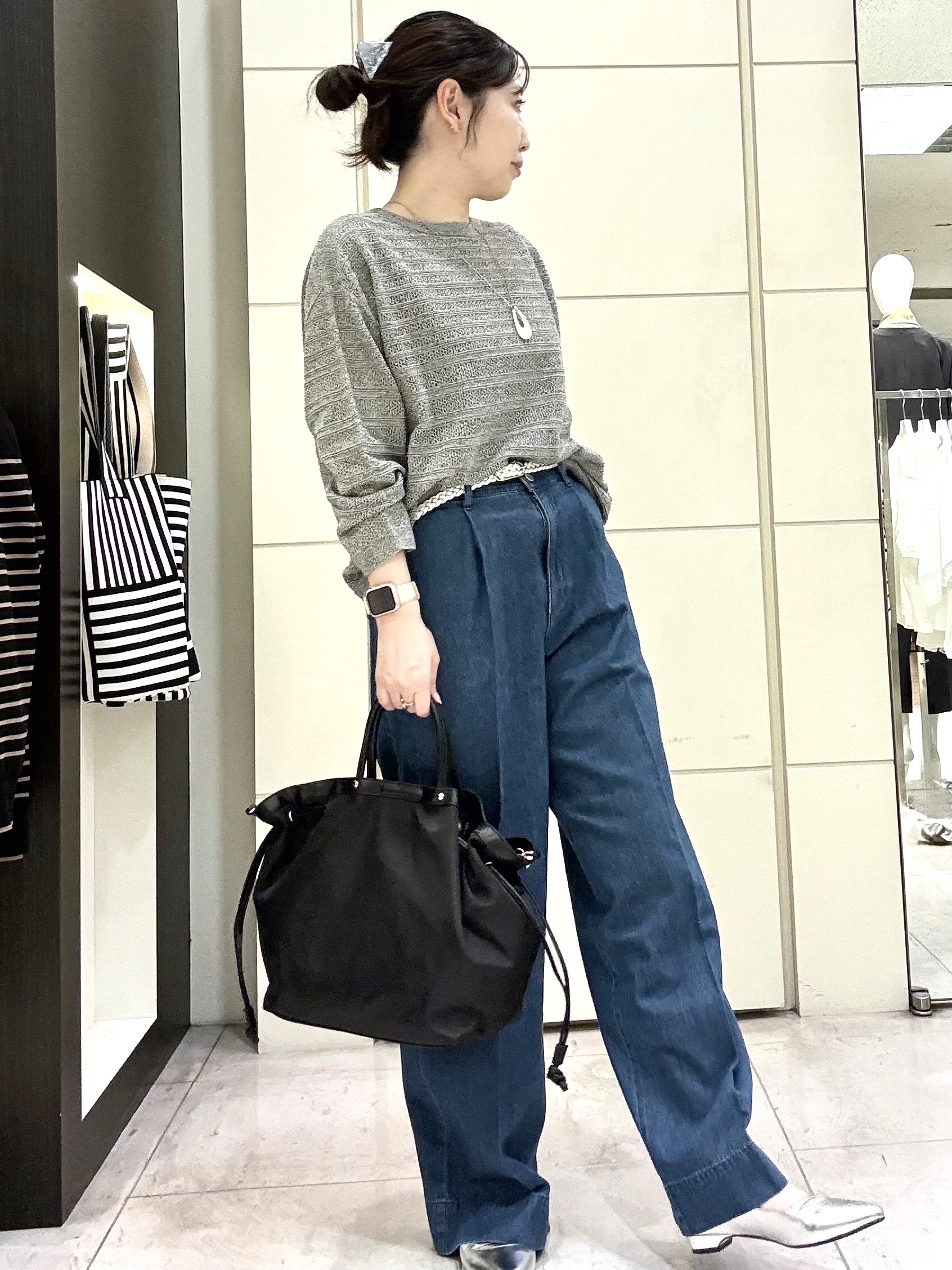 mori.さんの「UNTITLED｜◆メッシュ柄ボーダーニット」を使ったコーディネート